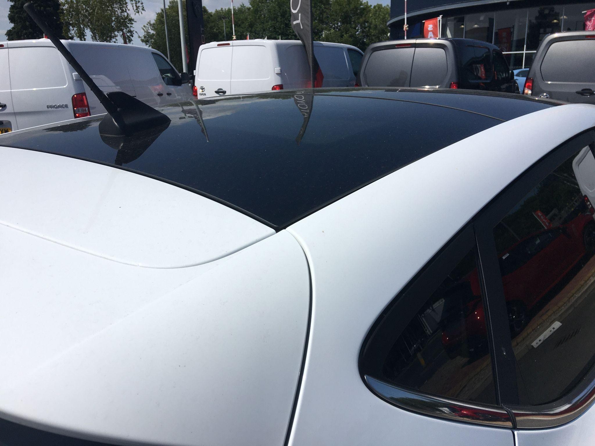 Ford Fiesta Image 23