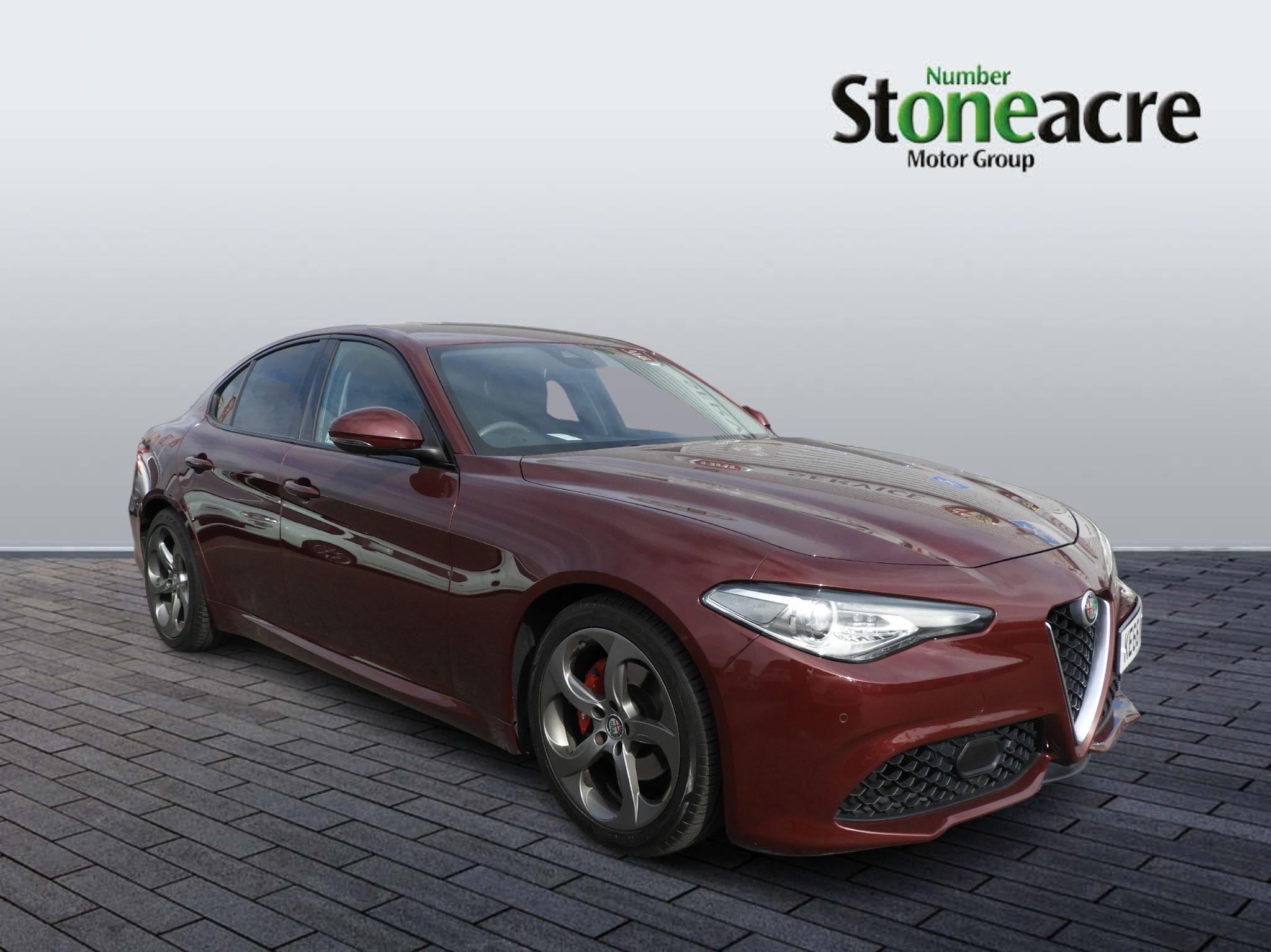 Alfa Romeo Giulia Image 1