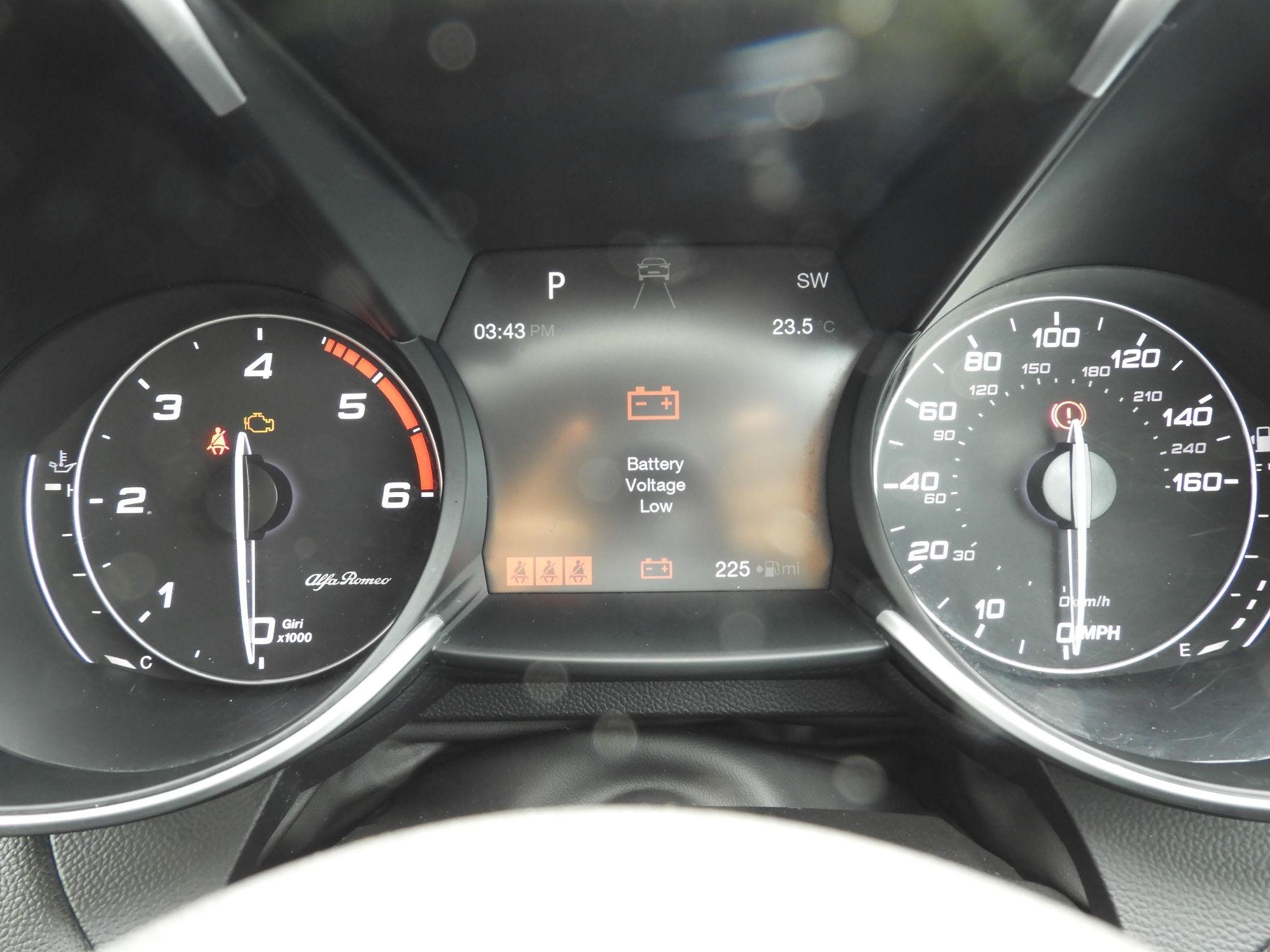 Alfa Romeo Giulia Image 15