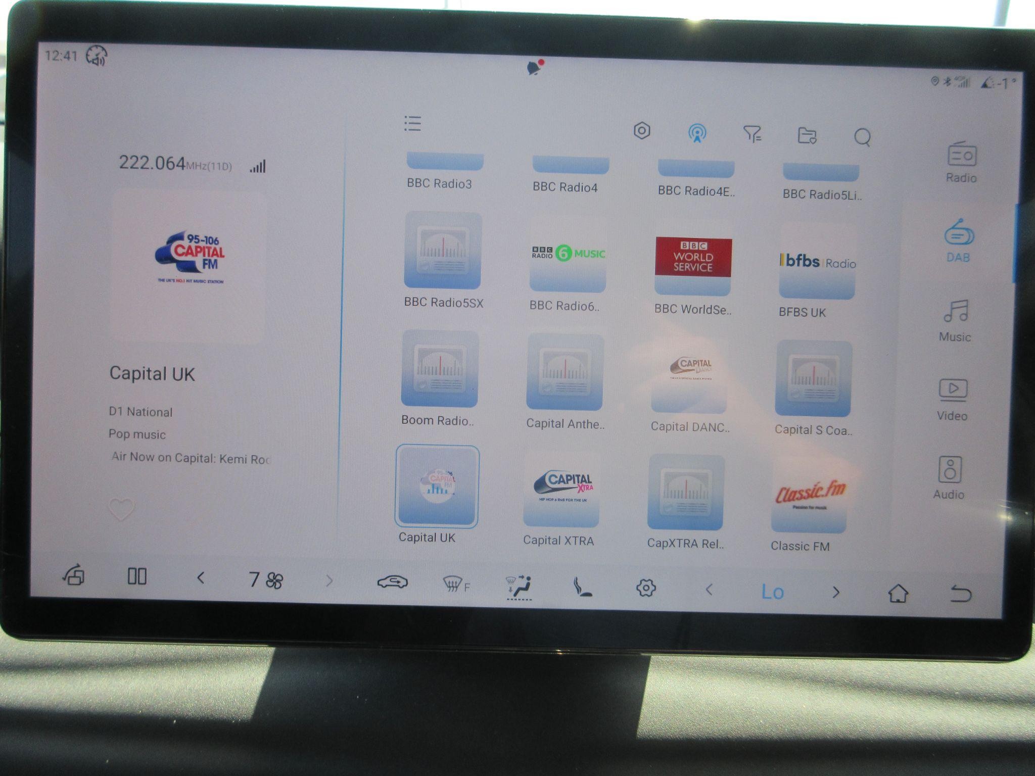 BYD Atto 3 Image 20