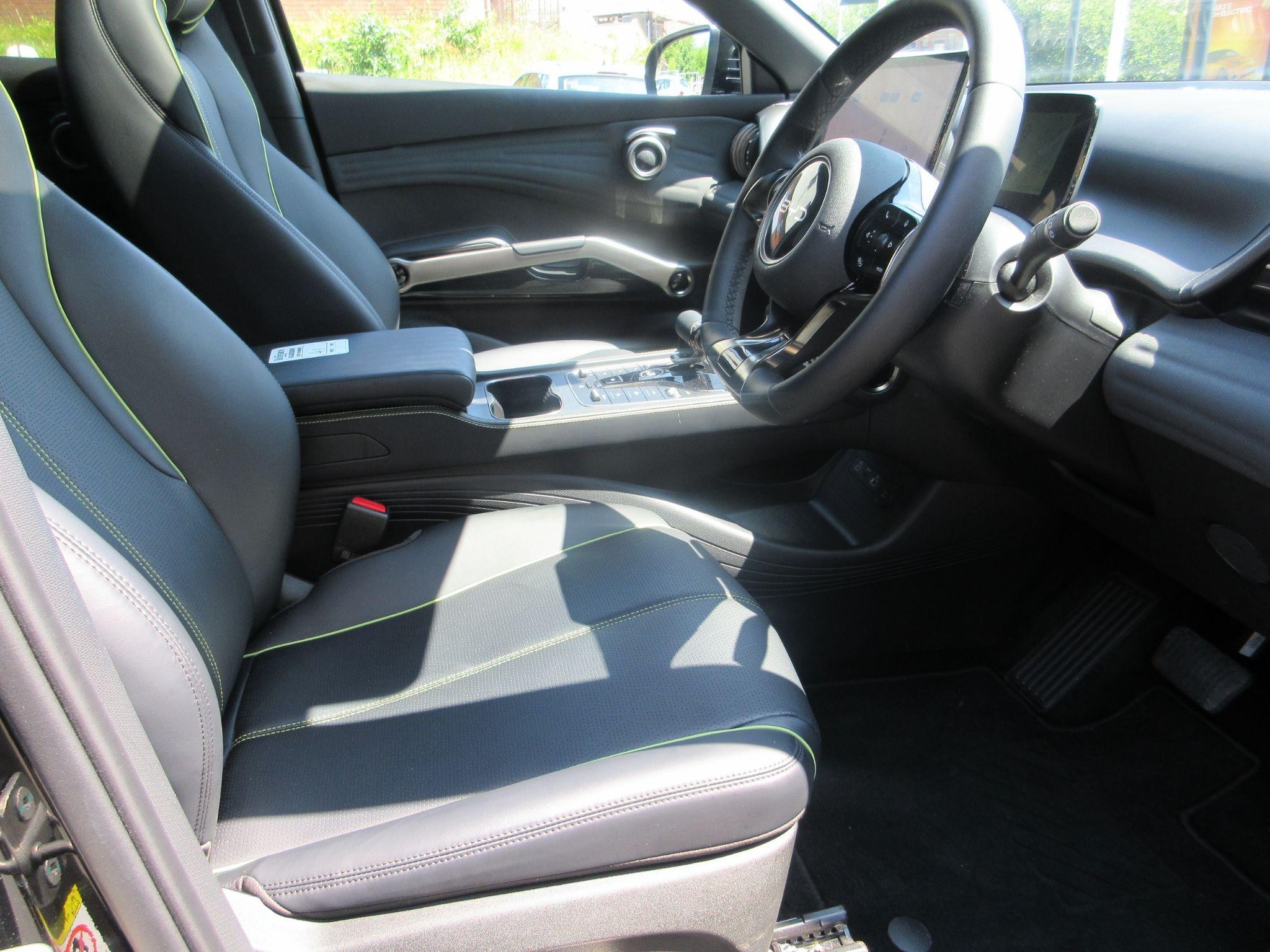 BYD Atto 3 Image 30
