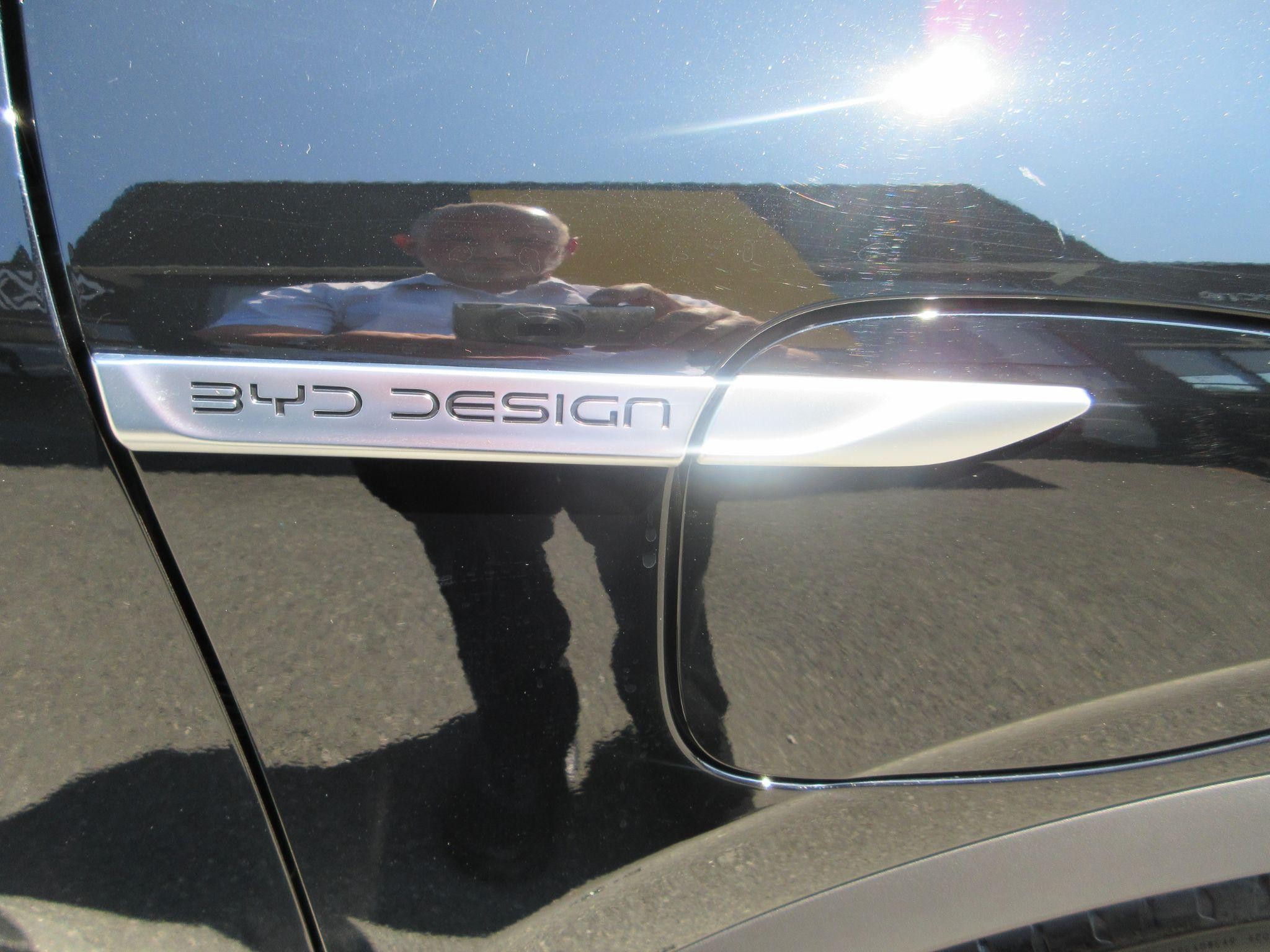 BYD Atto 3 Image 40