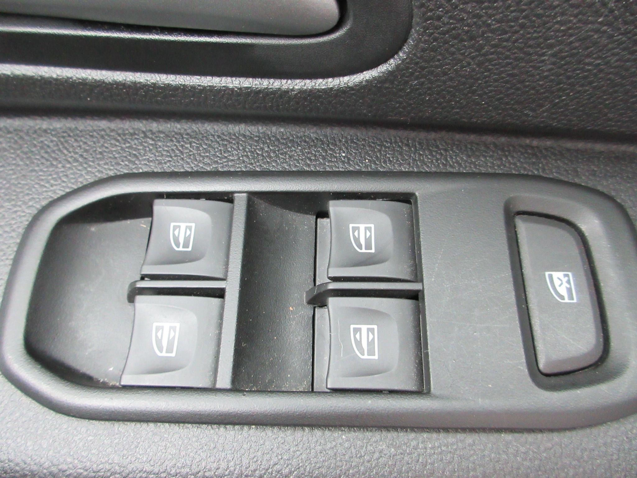 Dacia Duster Image 22