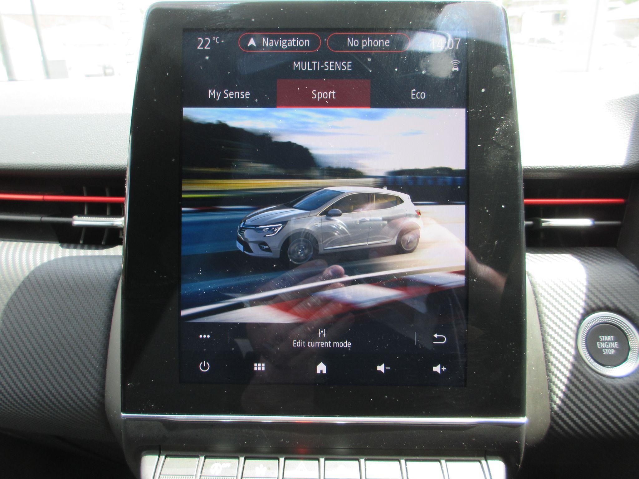 Renault Clio Image 30