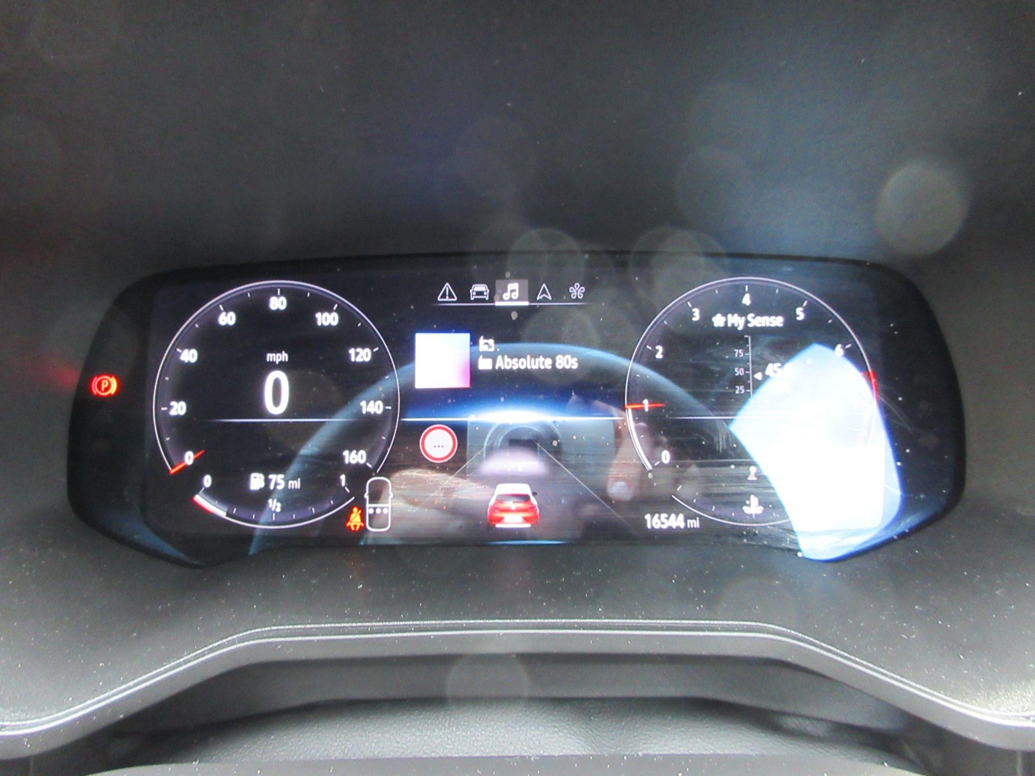 Renault Clio Image 32