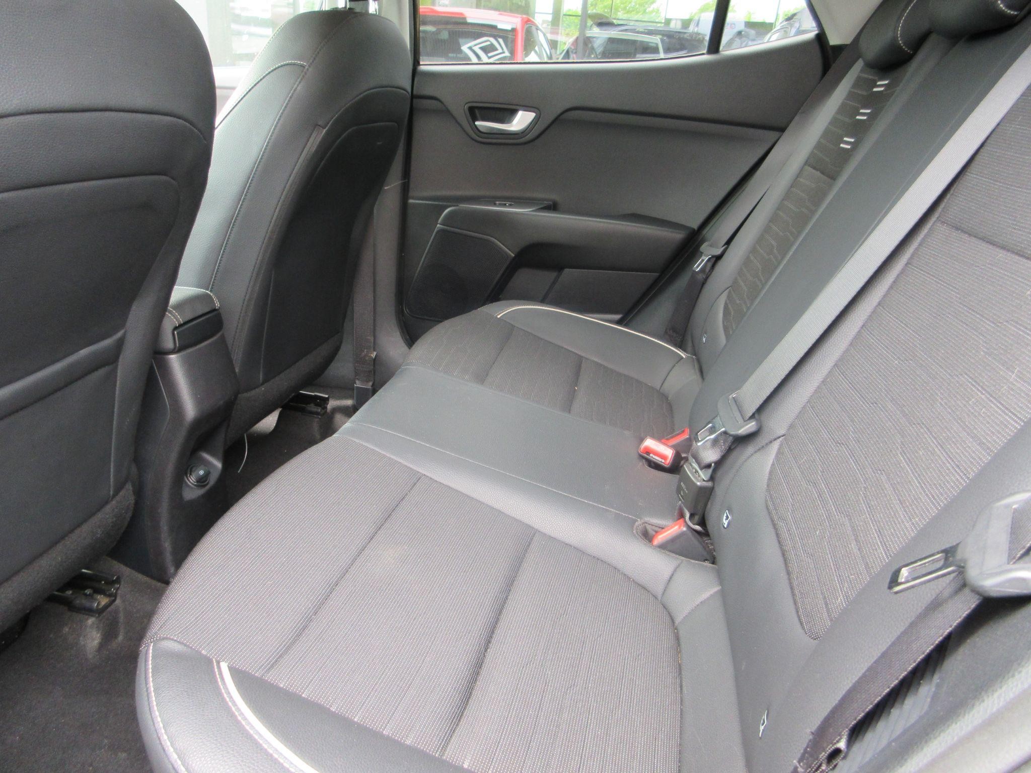 Kia Stonic Image 14