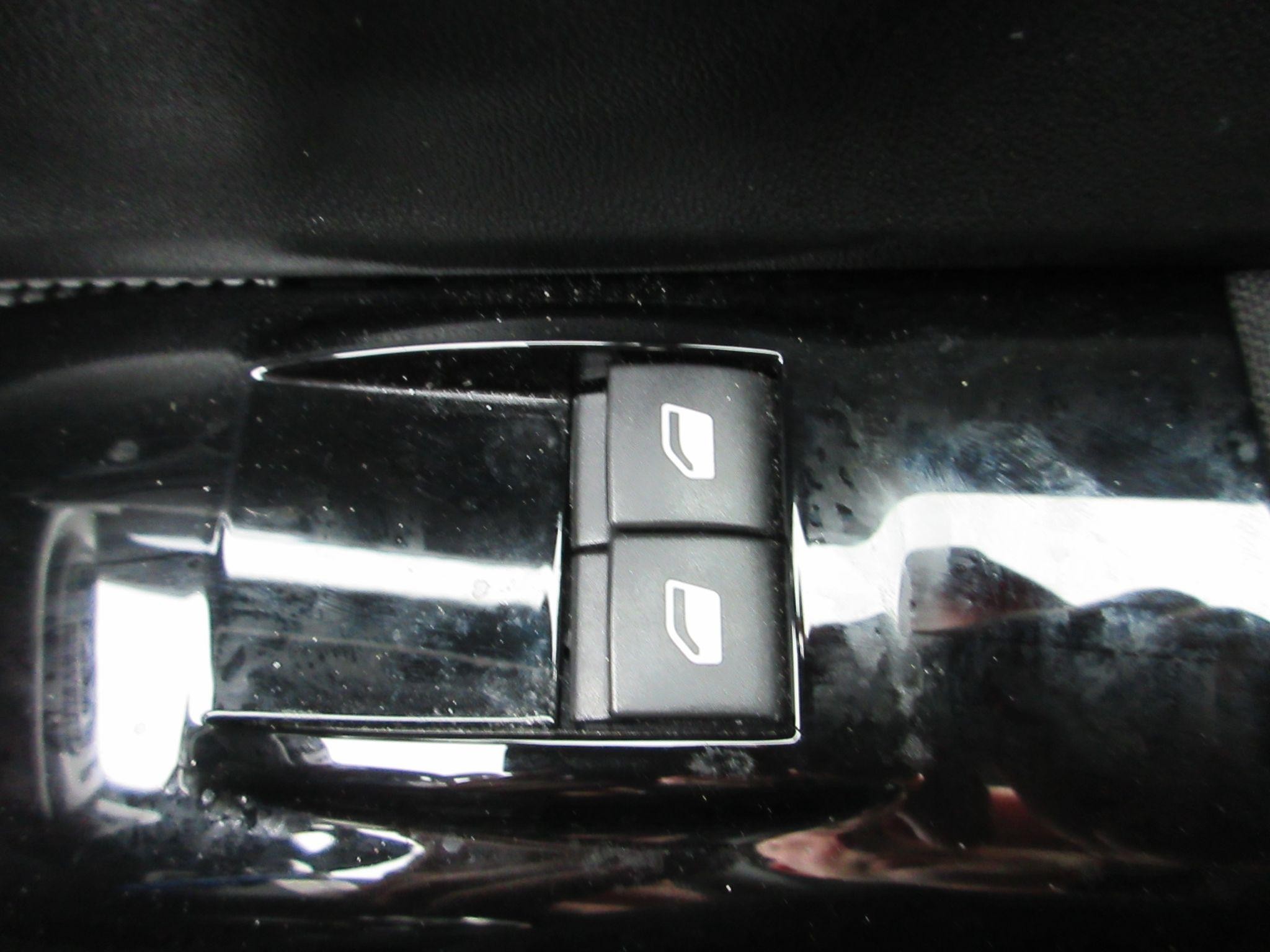 Citroen C3 Image 23