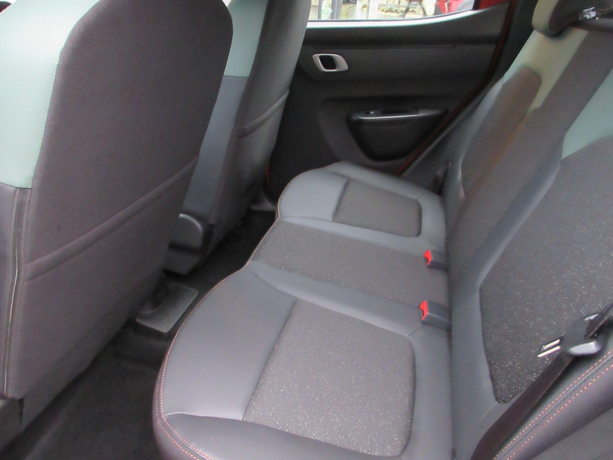 Dacia Spring Image 20