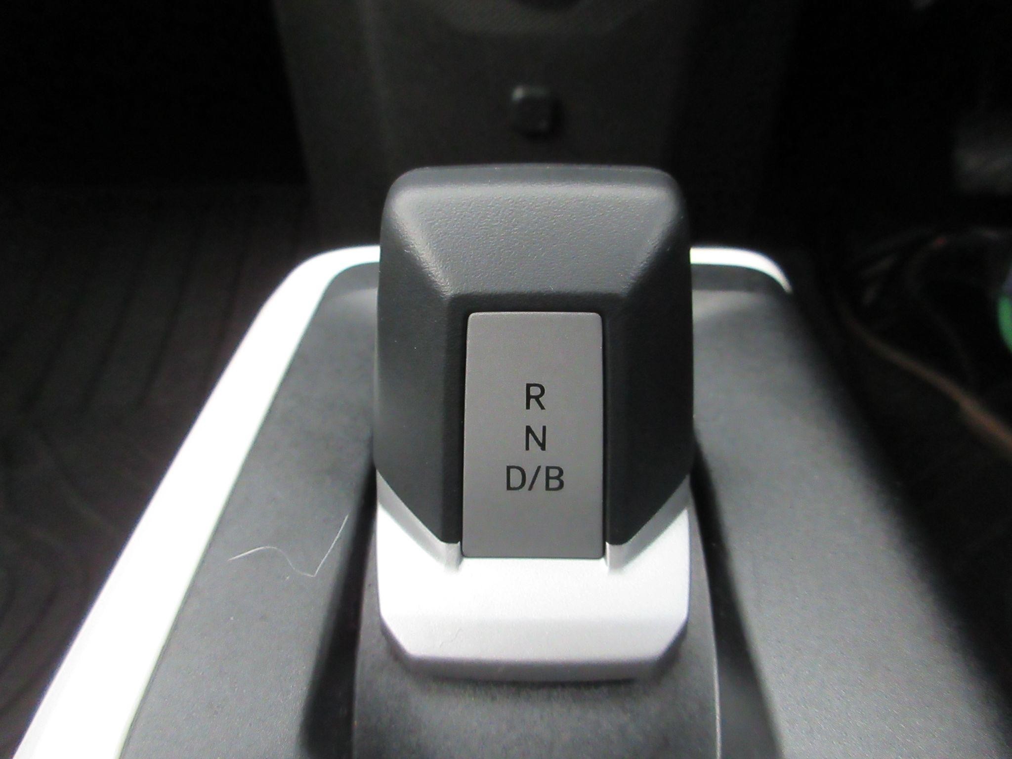 Dacia Spring Image 32