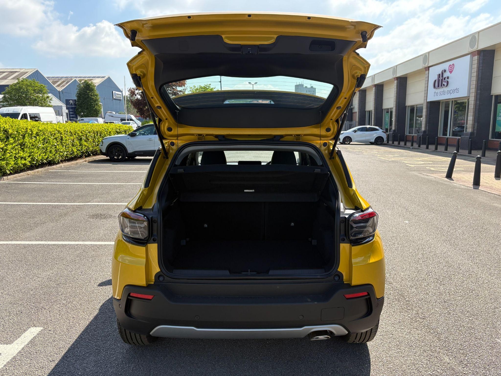 Jeep Avenger Image 9