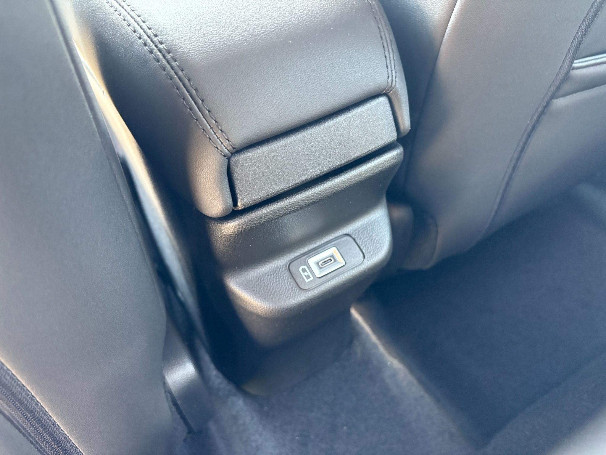 Jeep Avenger Image 13