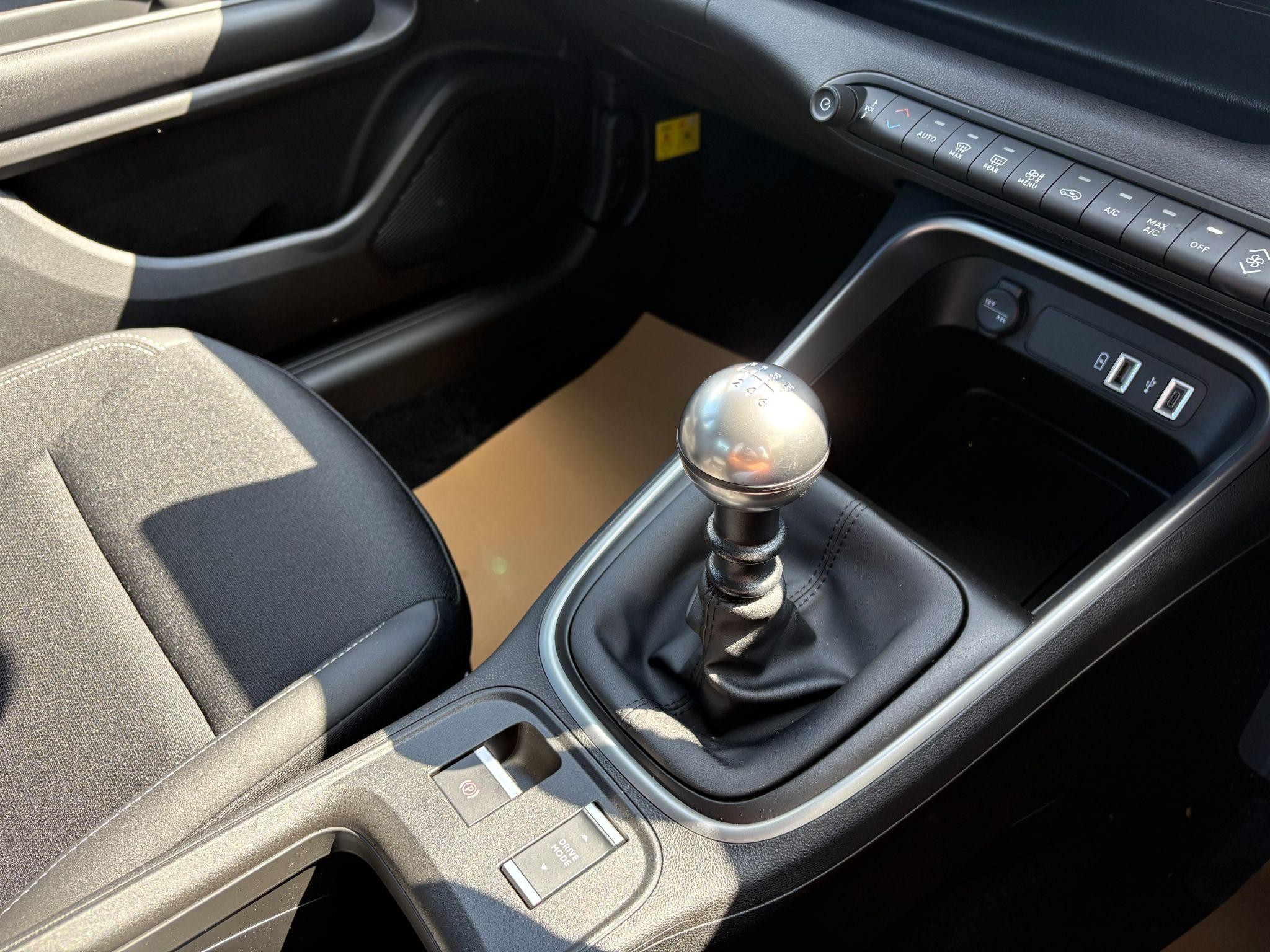 Jeep Avenger Image 32