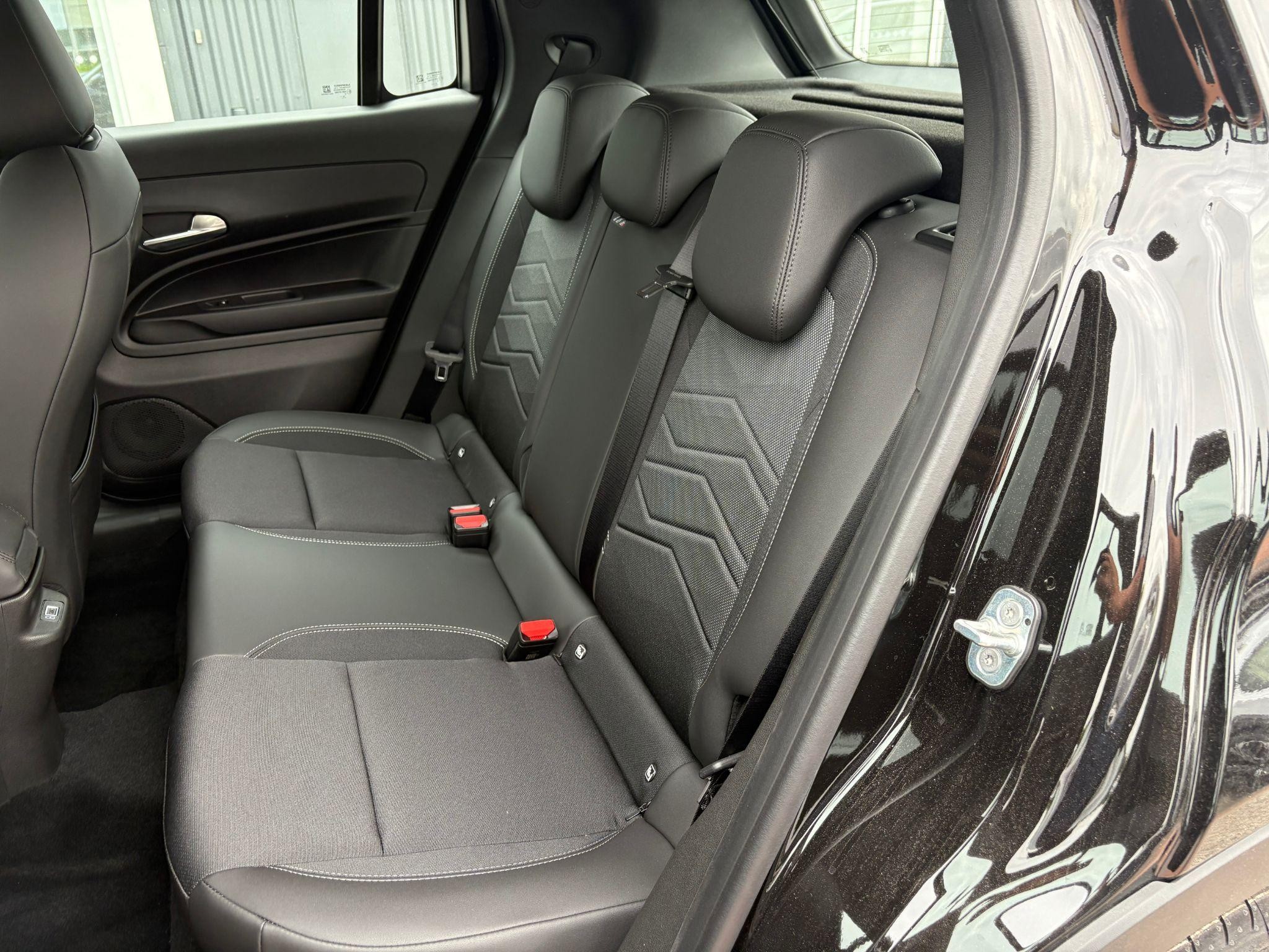 Jeep Avenger Image 11