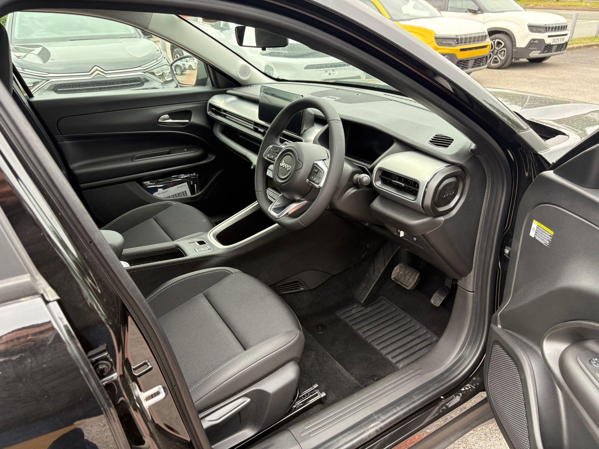 Jeep Avenger Image 16