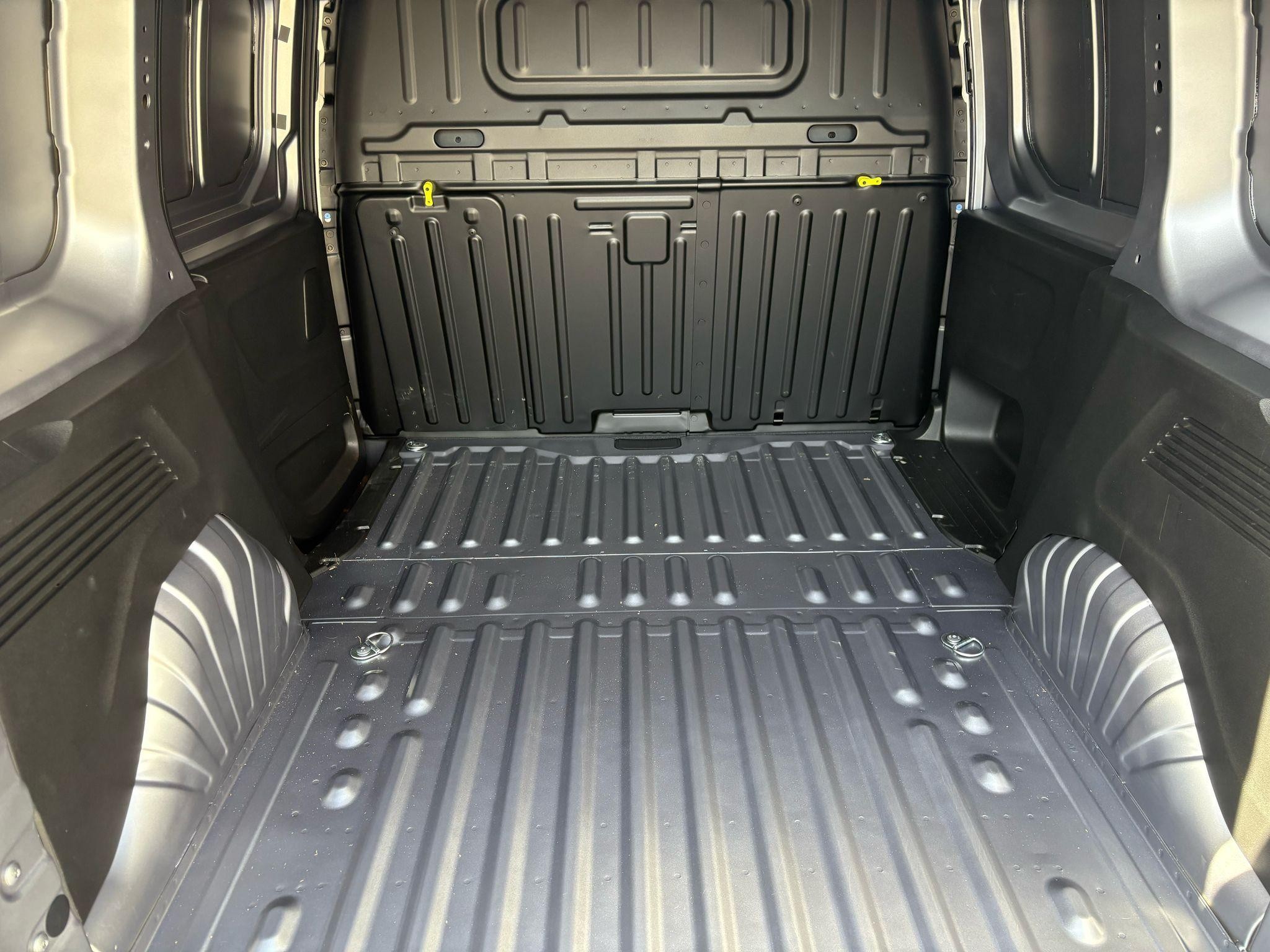 Citroen e-Berlingo Panel Van Image 11