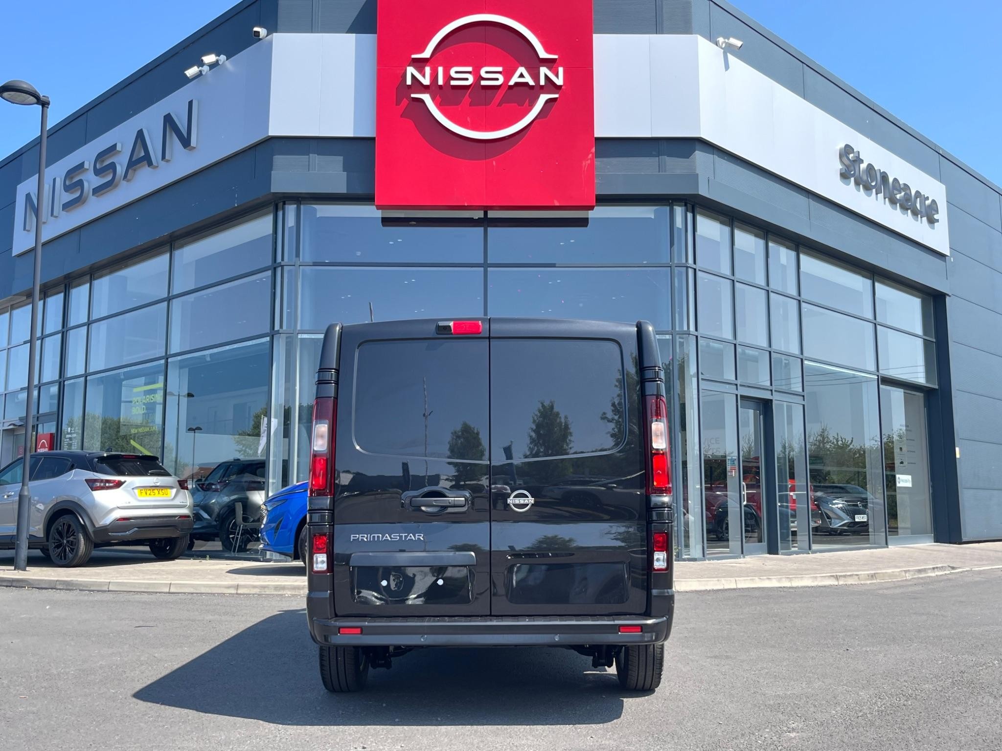 Nissan Primastar Image 4