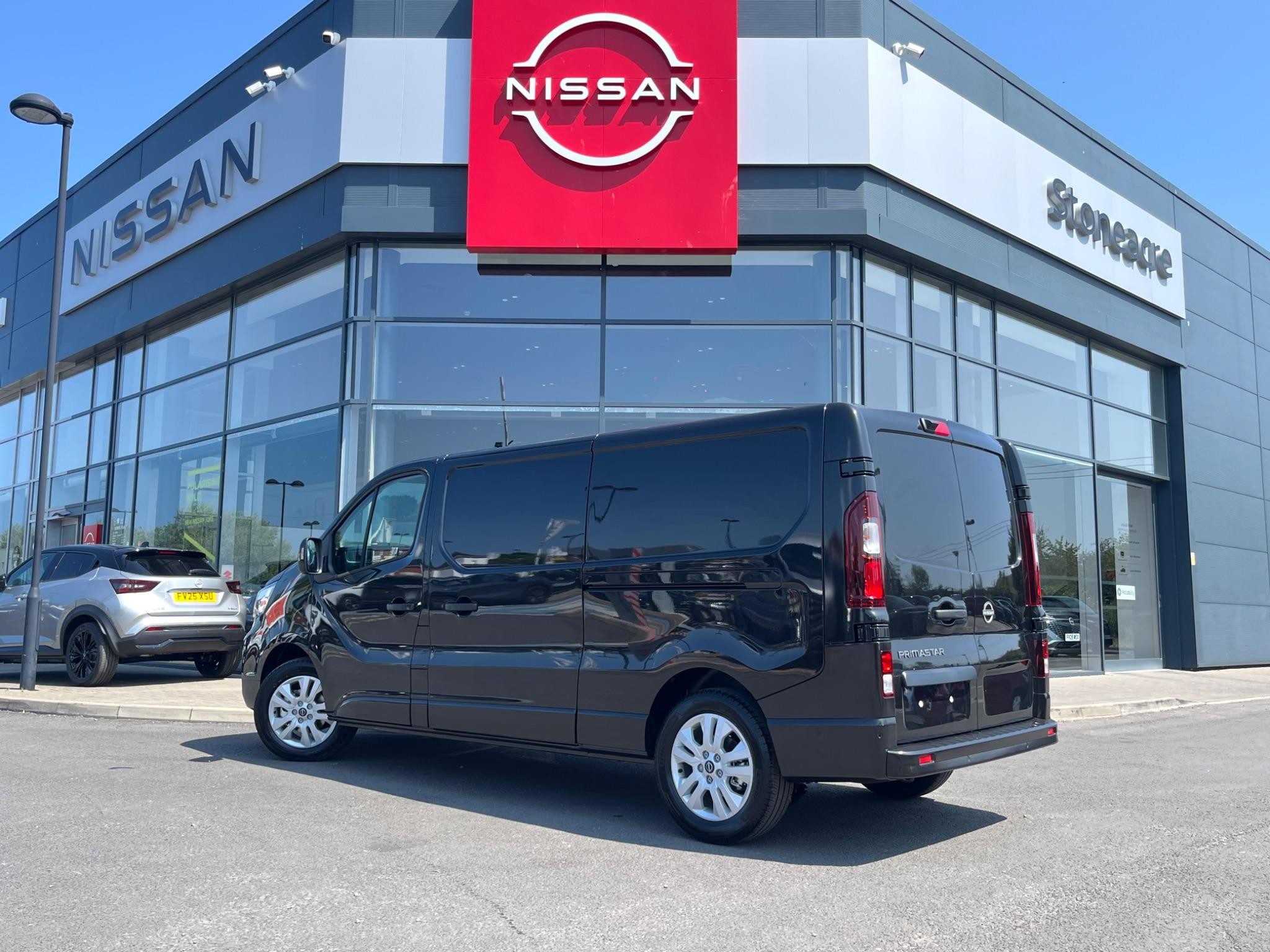 Nissan Primastar Image 7