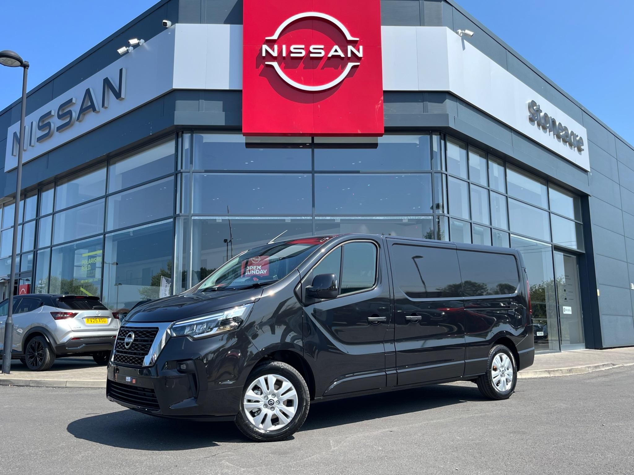 Nissan Primastar Image 13