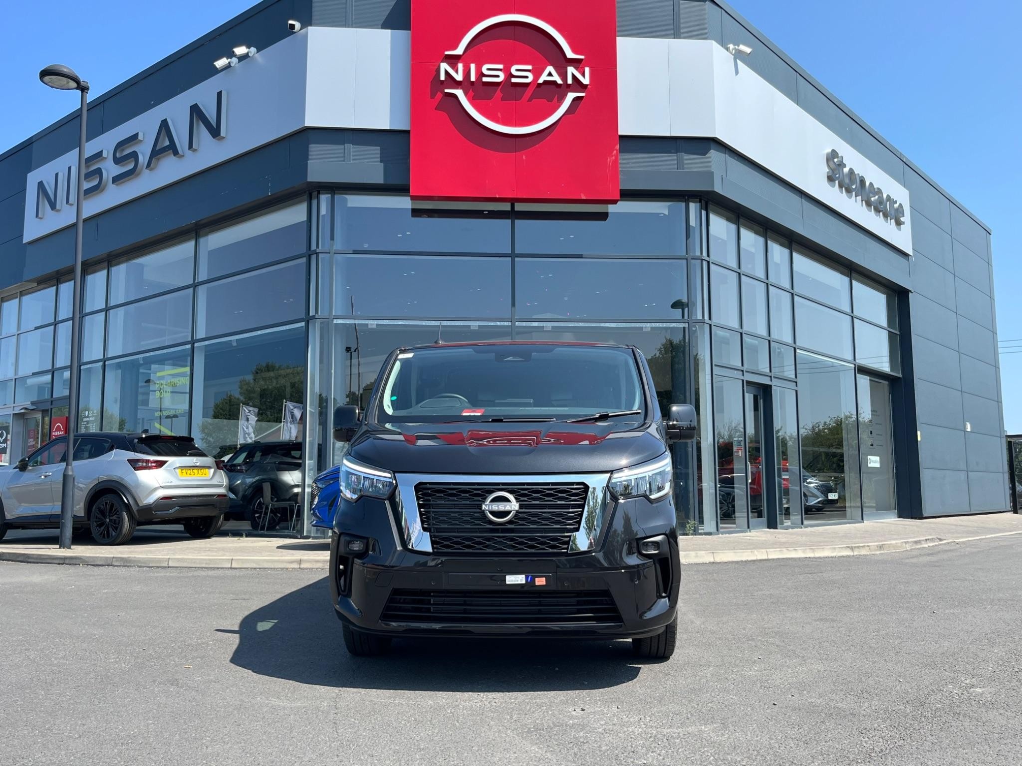 Nissan Primastar Image 14