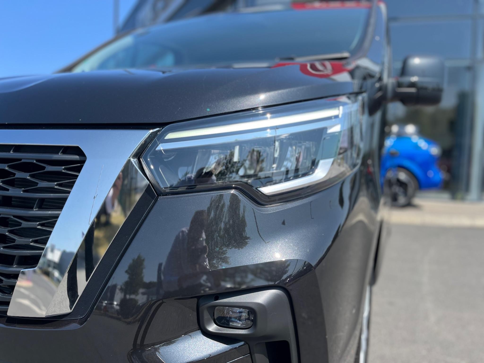 Nissan Primastar Image 16
