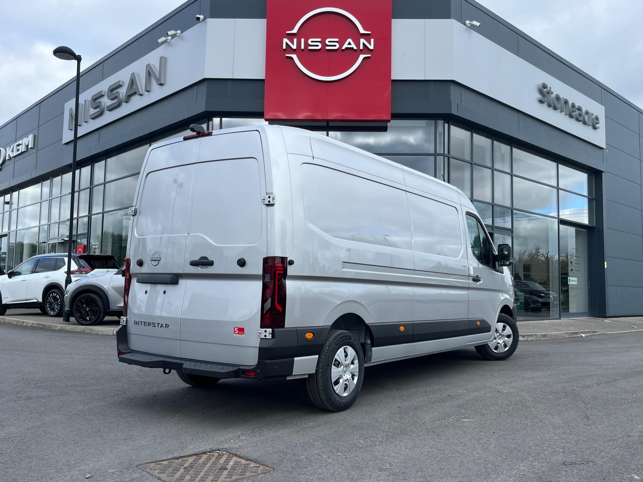 Nissan Interstar Image 3