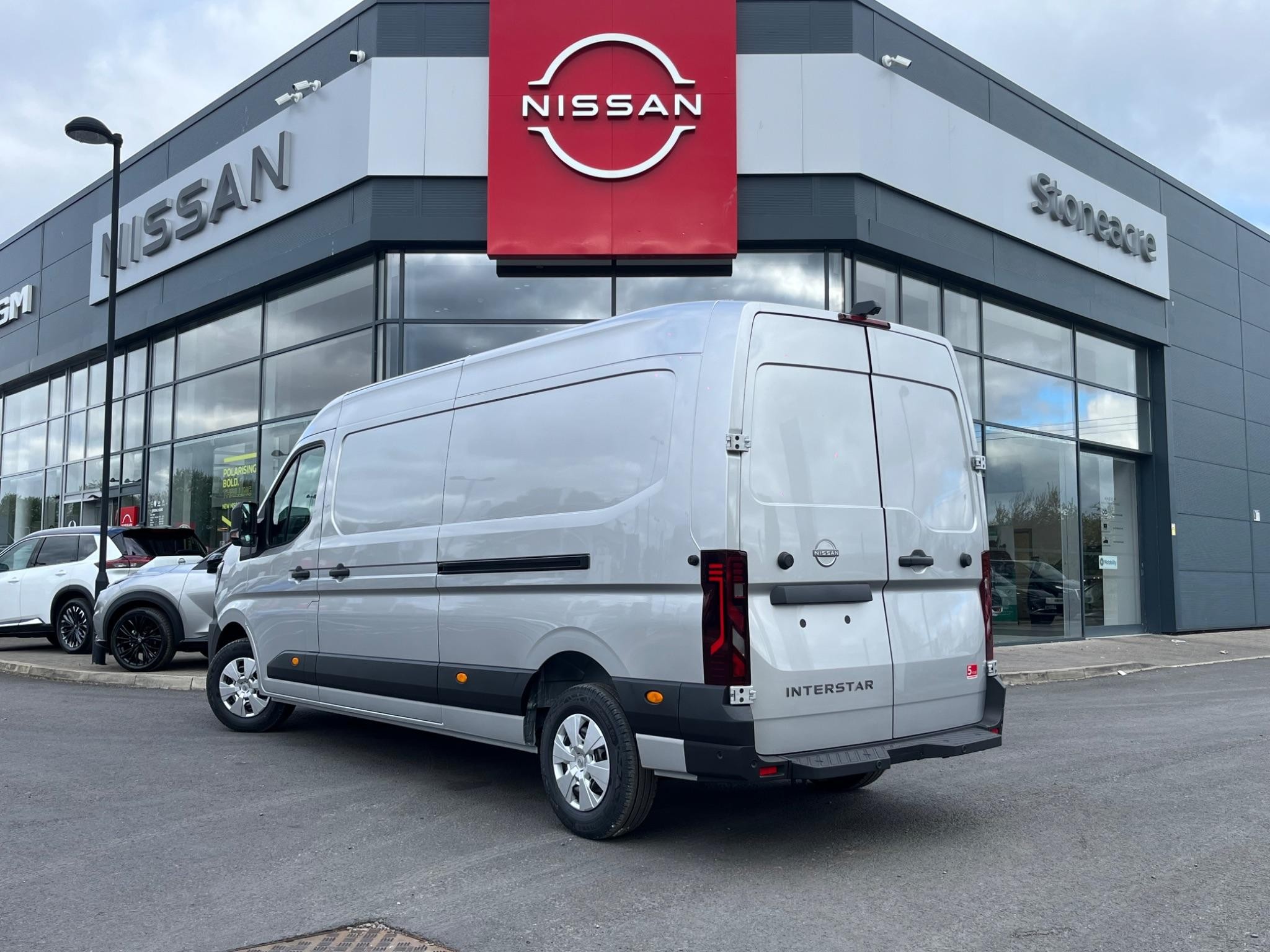 Nissan Interstar Image 7