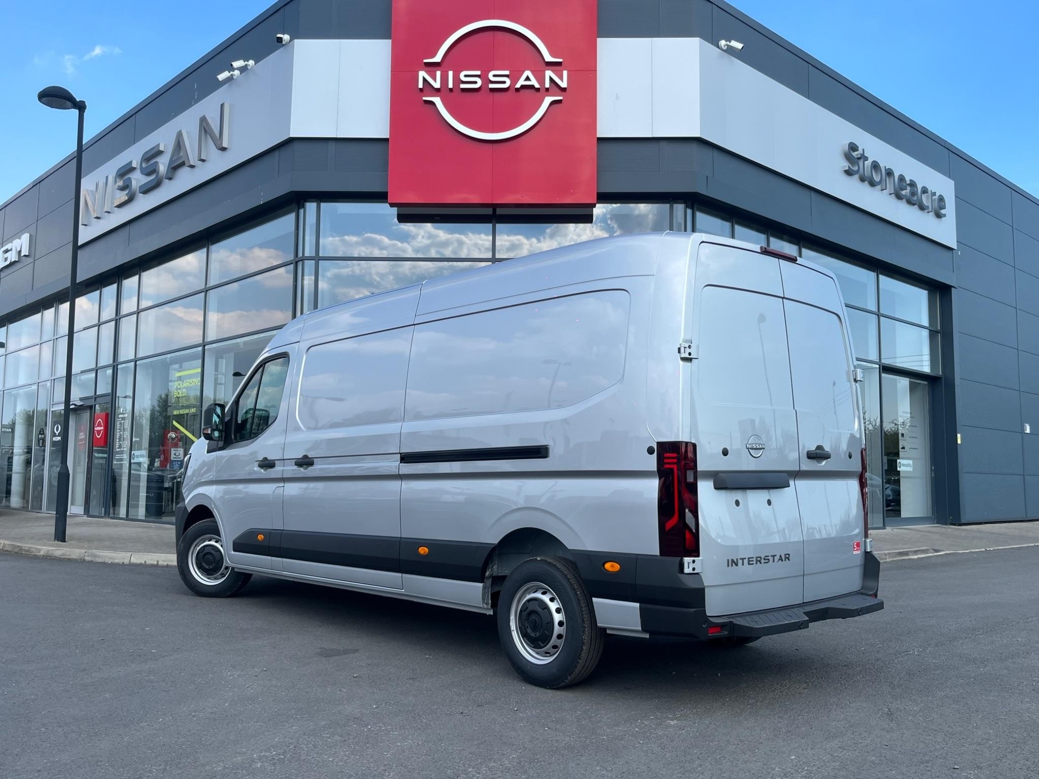 Nissan Interstar Image 7