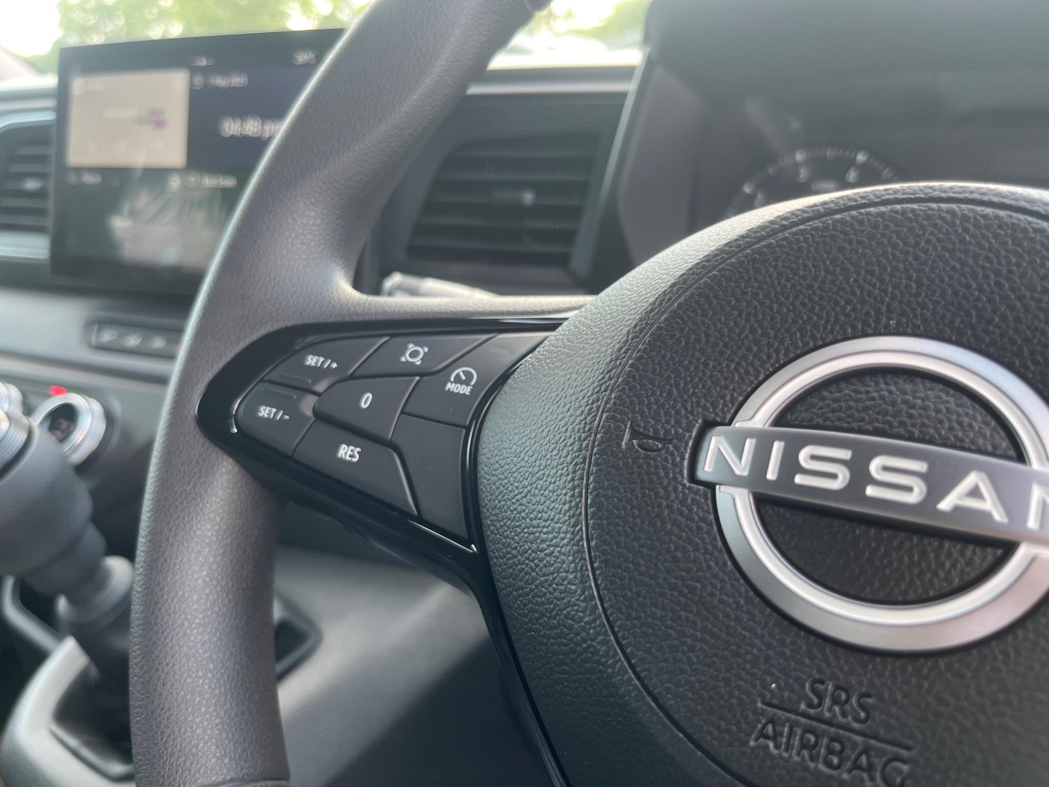Nissan Interstar Image 26