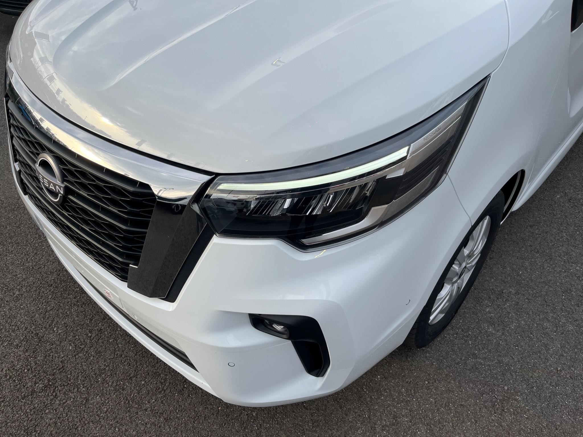 Nissan Primastar Image 14
