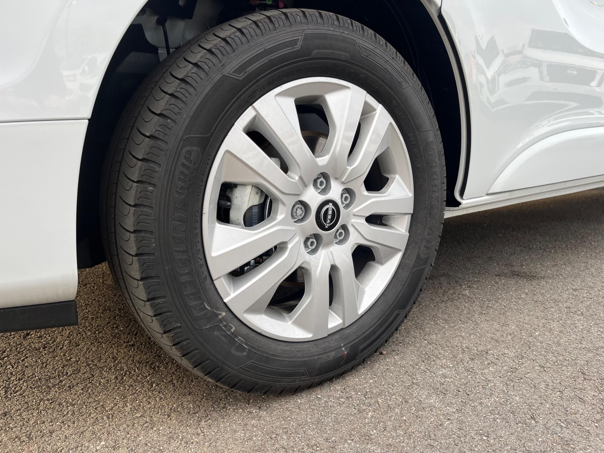 Nissan Primastar Image 18