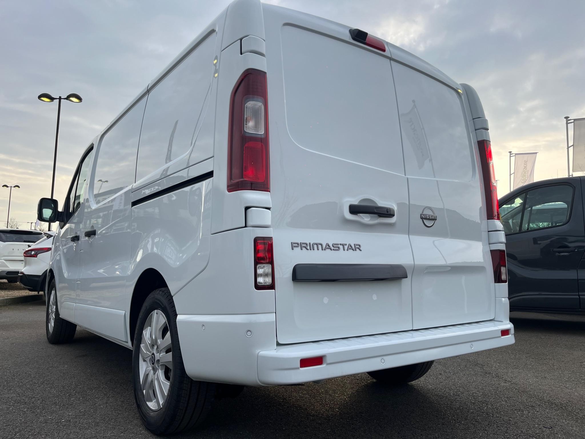 Nissan Primastar Image 19