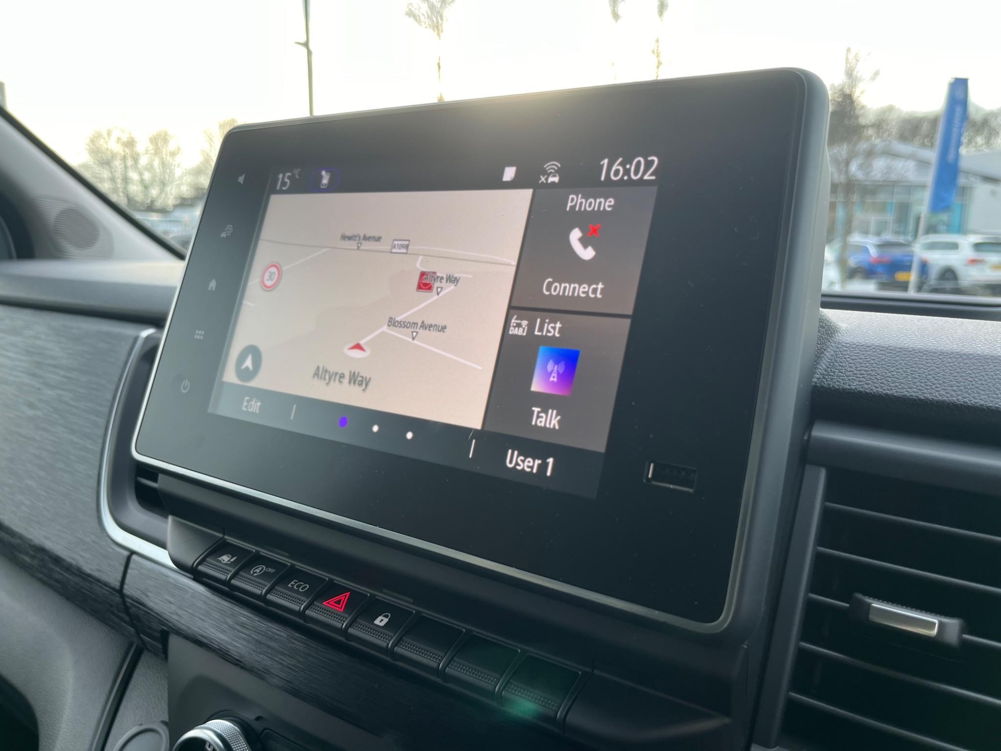 Nissan Primastar Image 26