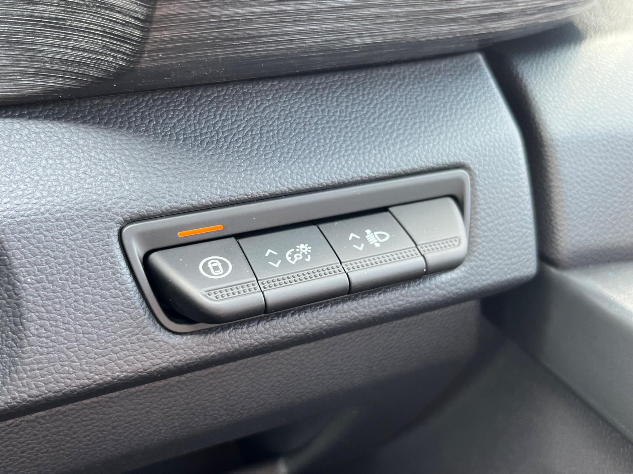Nissan Primastar Image 39