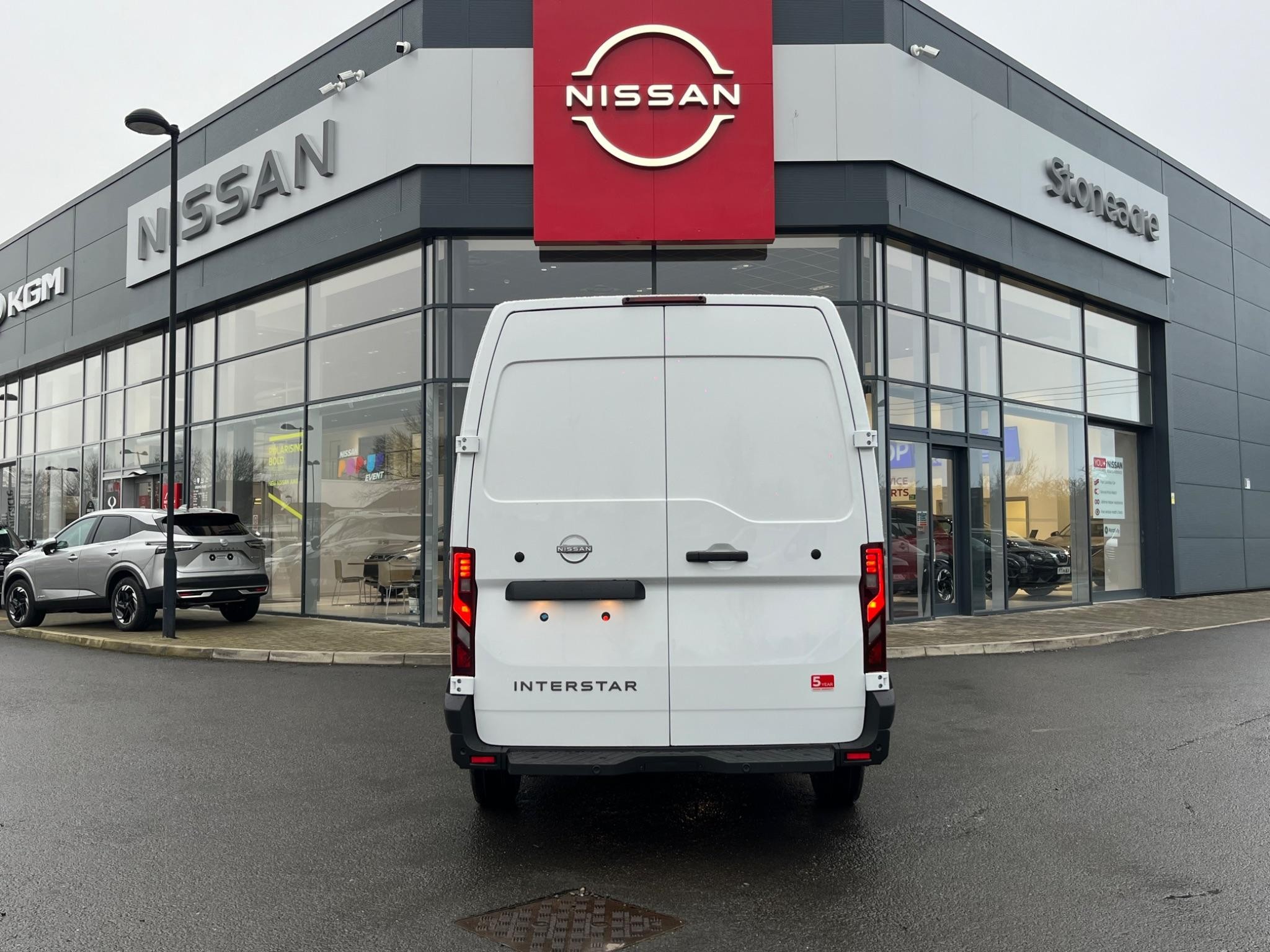 Nissan Interstar Image 4