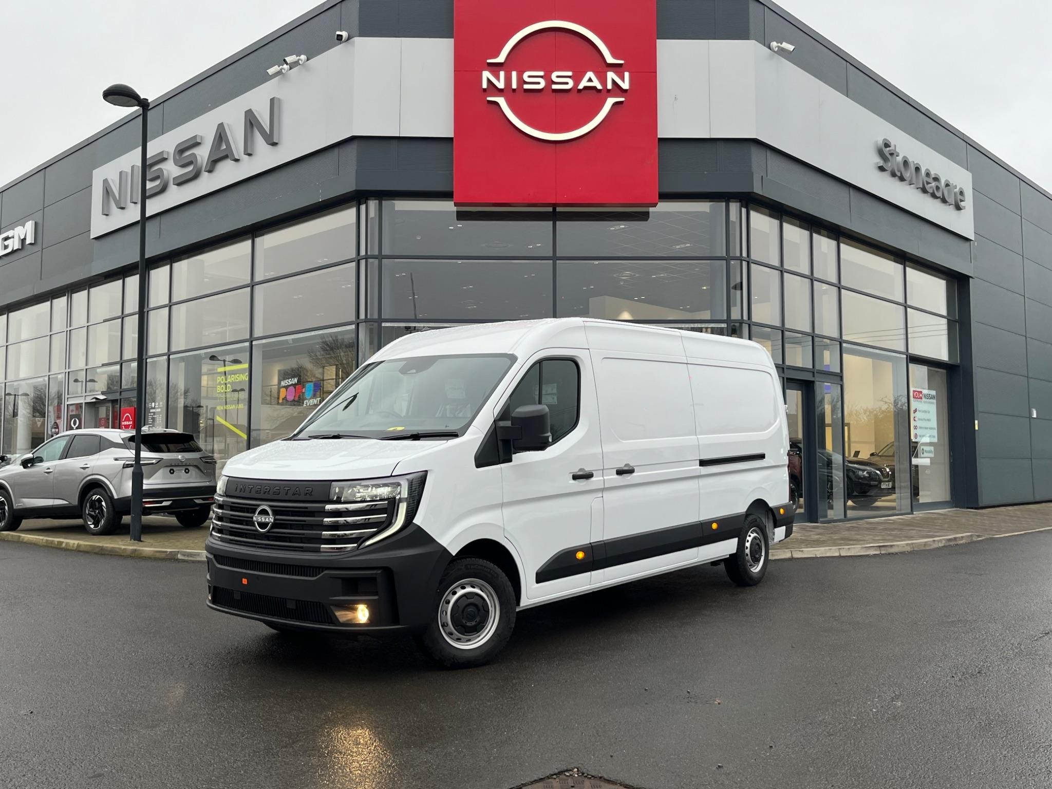 Nissan Interstar Image 8