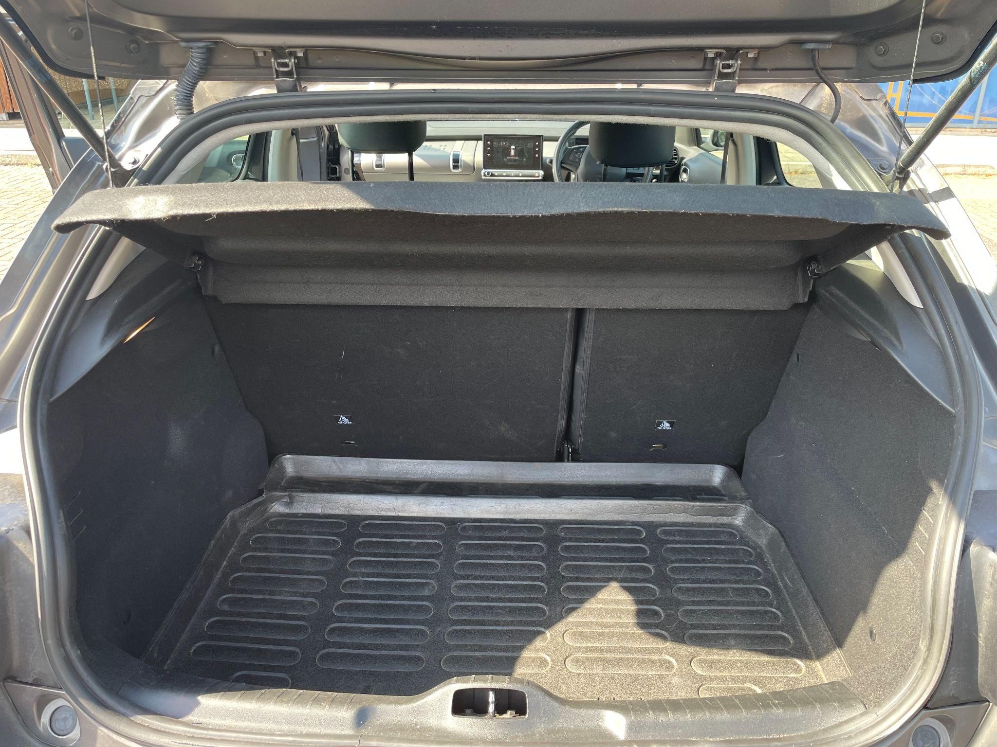Citroen C4 Cactus Image 10