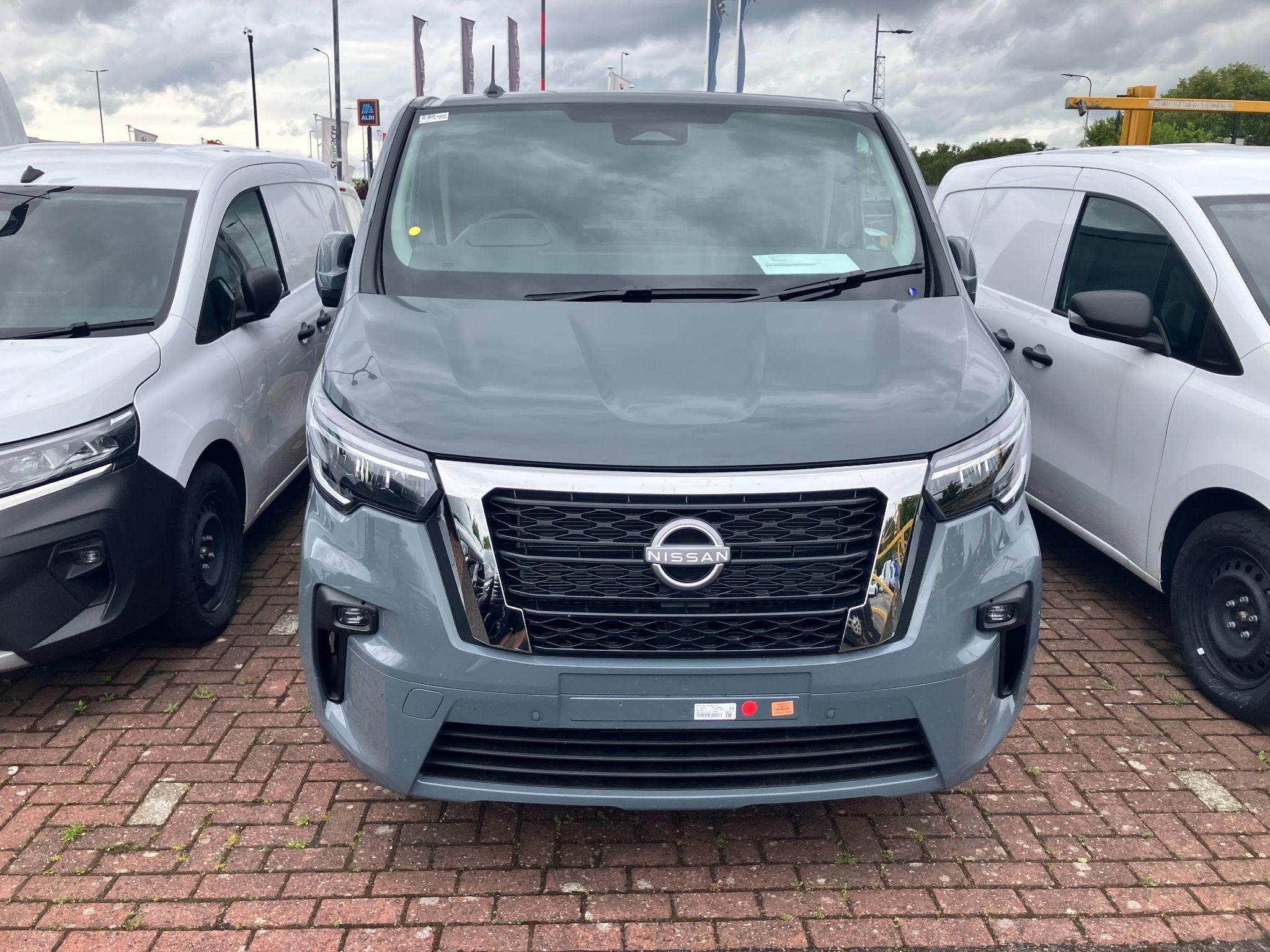 Nissan Primastar Image 2
