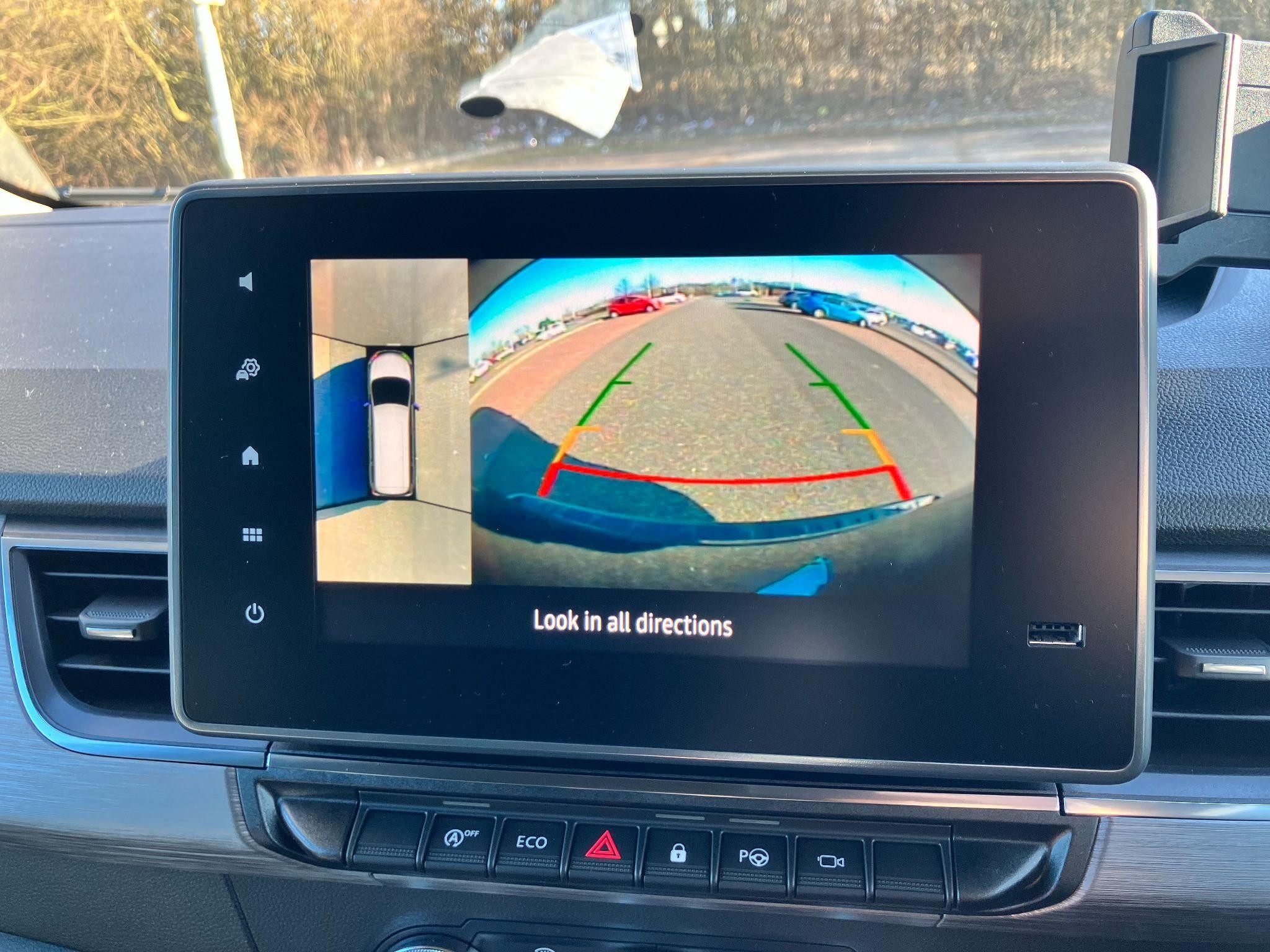 Nissan Primastar Image 9