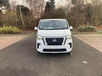Nissan Primastar 2.0 dCi 30 Tekna L1 Euro 6 (s/s) 5dr null Image 2