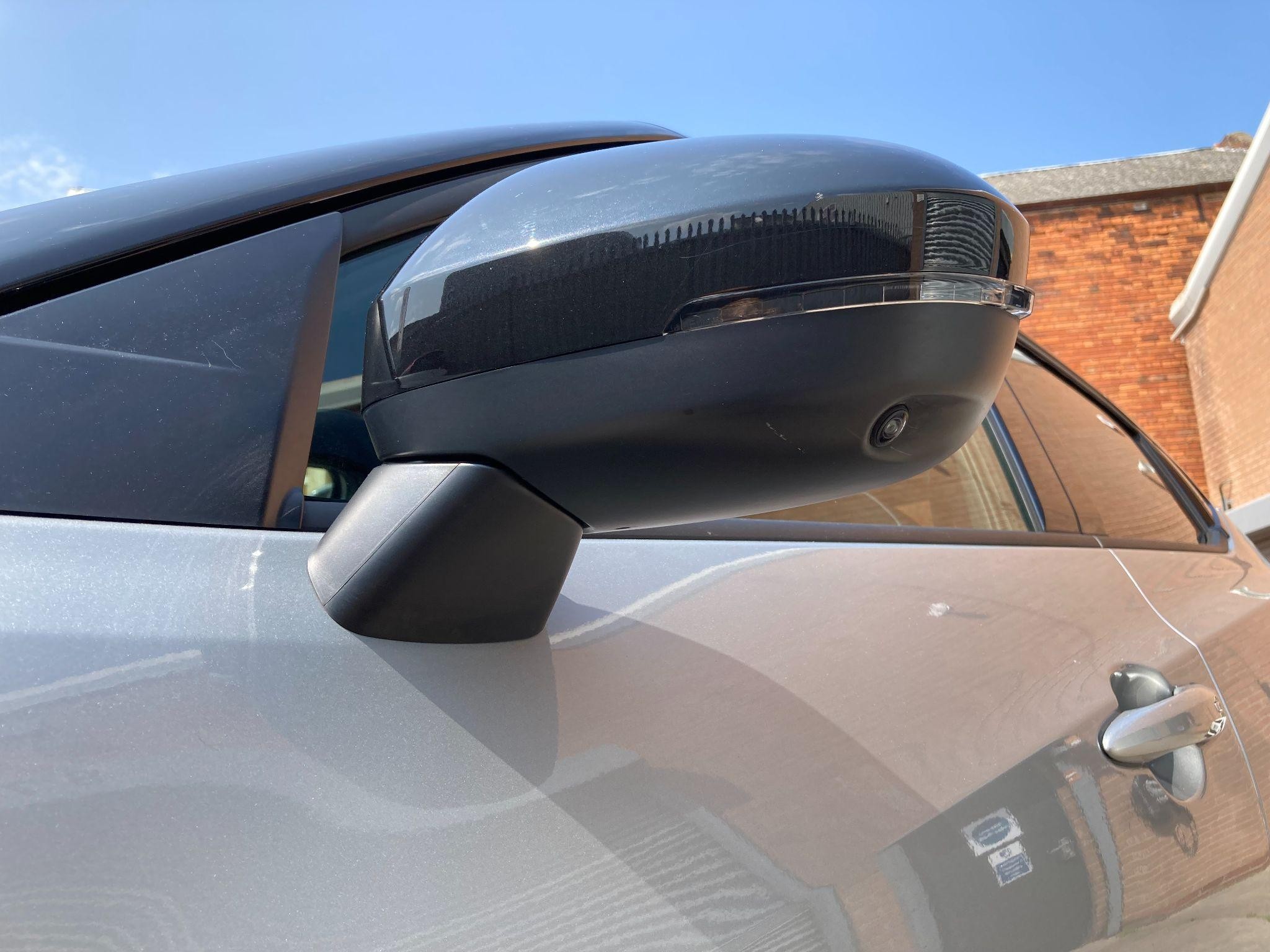 Nissan Juke Image 9