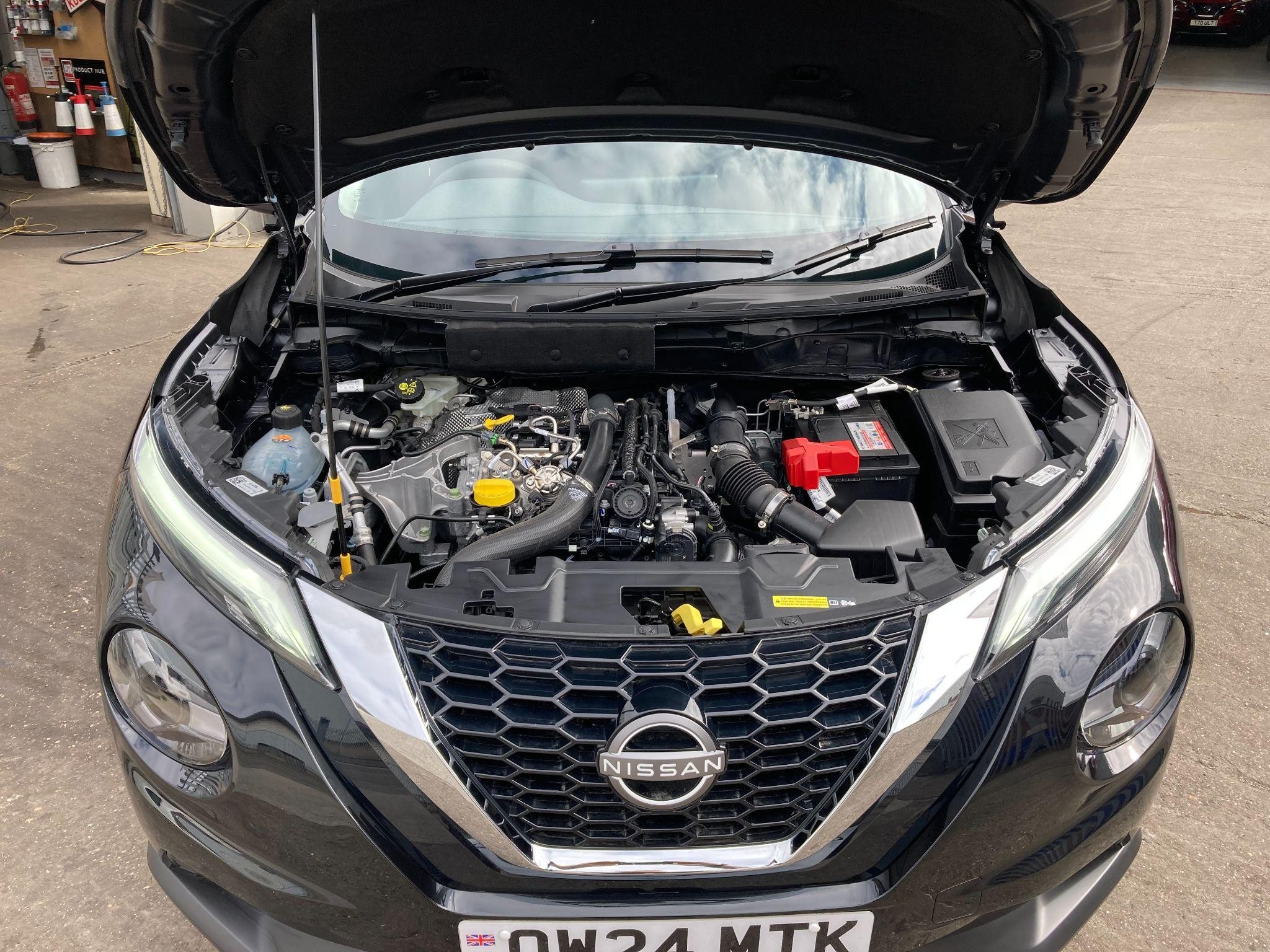 Nissan Juke Image 9