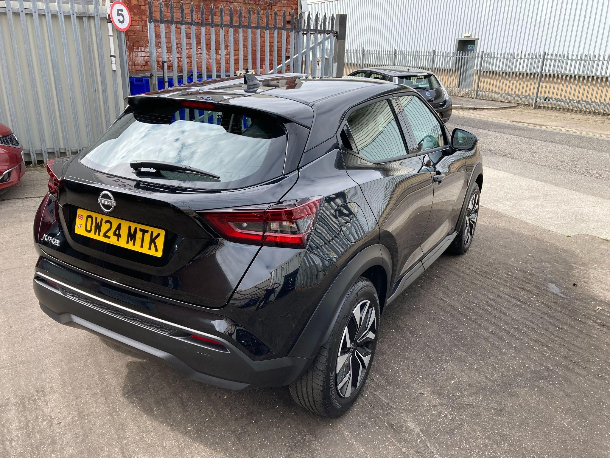 Nissan Juke Image 24