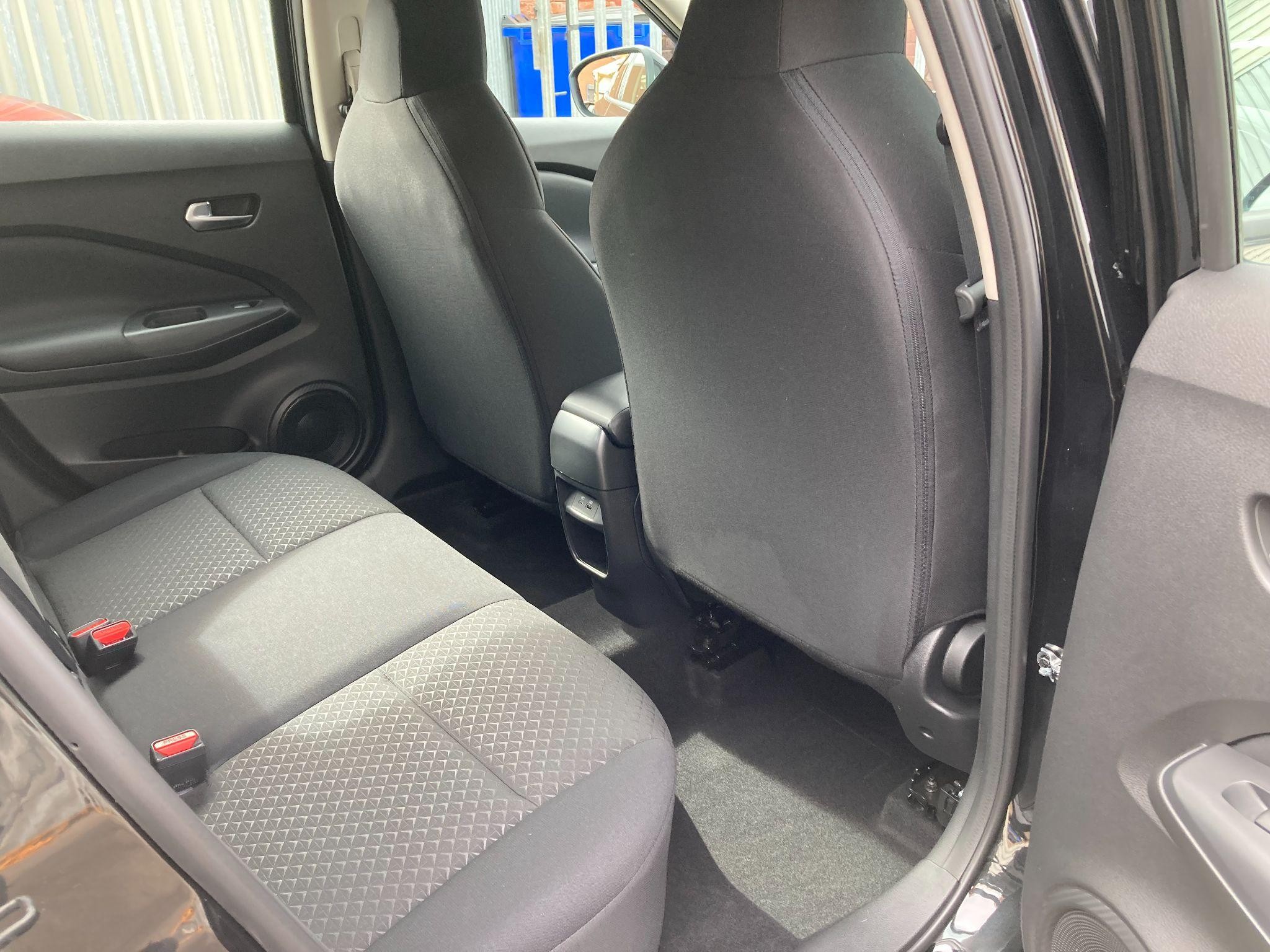 Nissan Juke Image 35