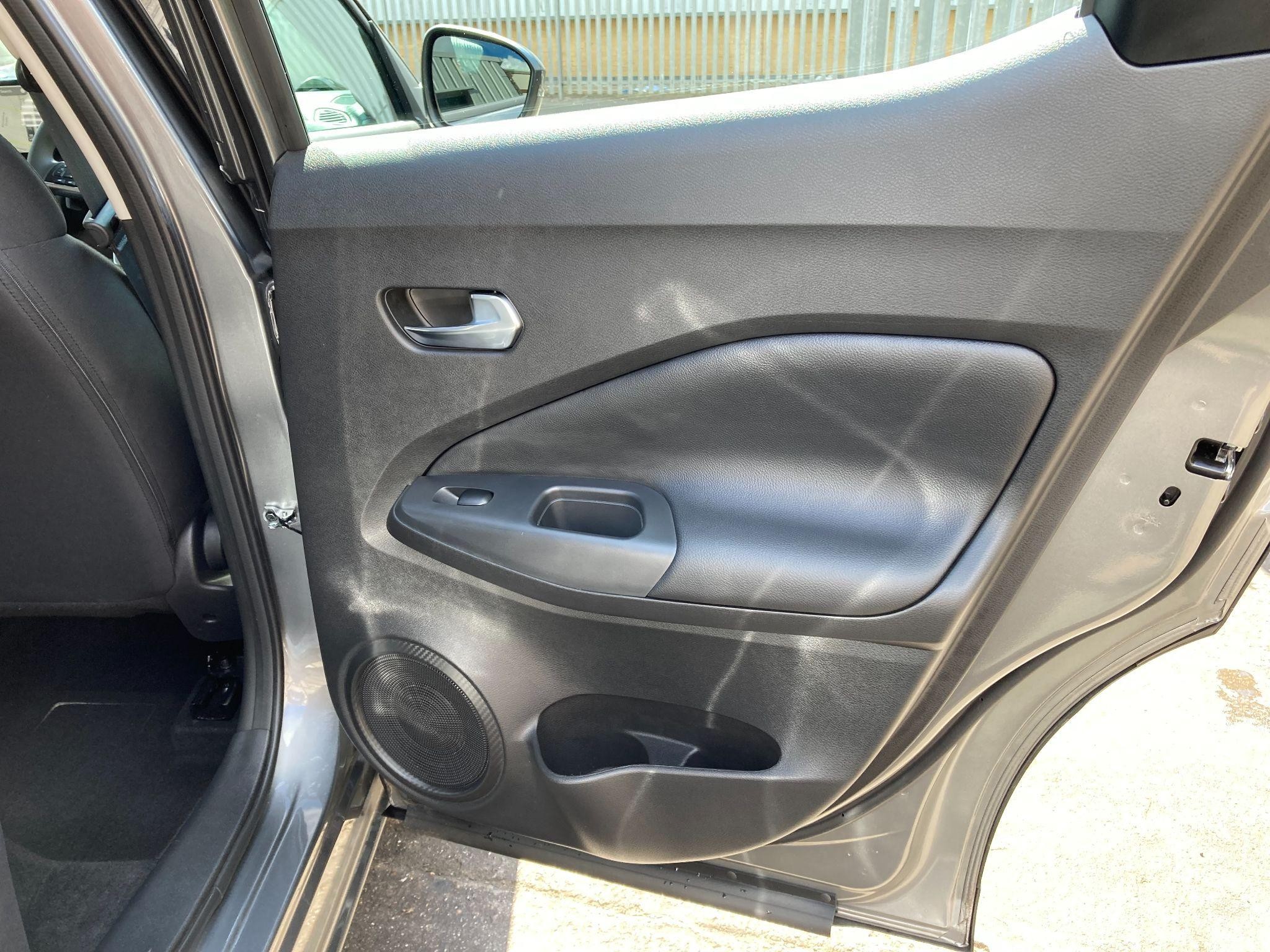 Nissan Juke Image 36