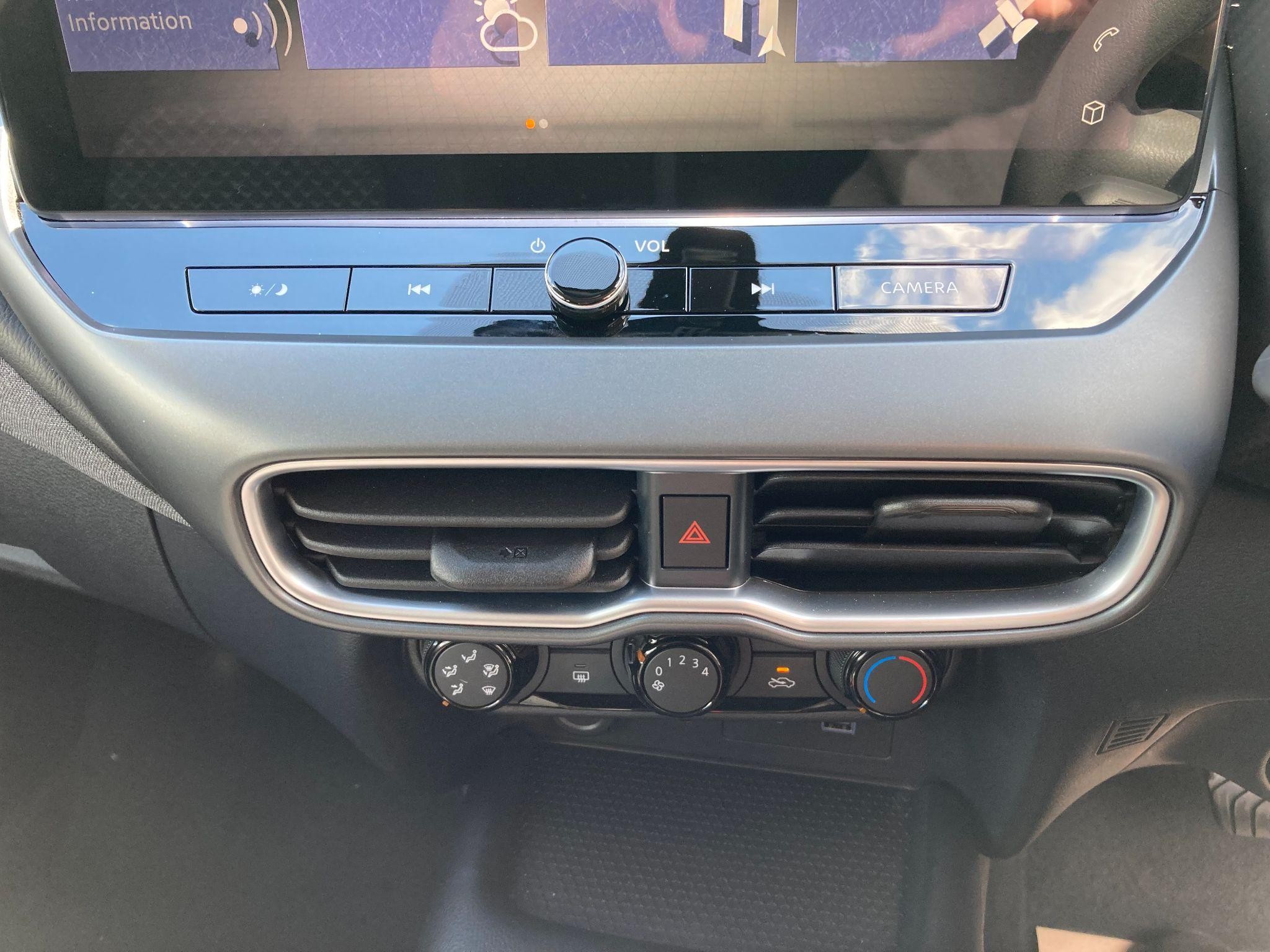 Nissan Juke Image 51