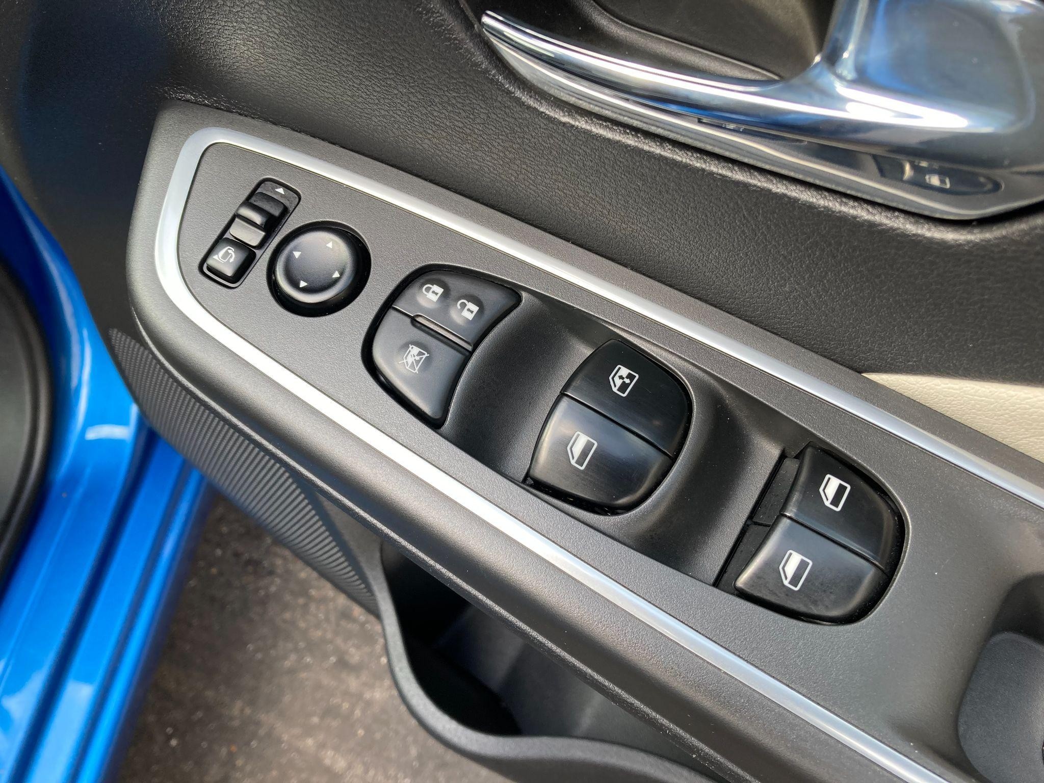Nissan Micra Image 17