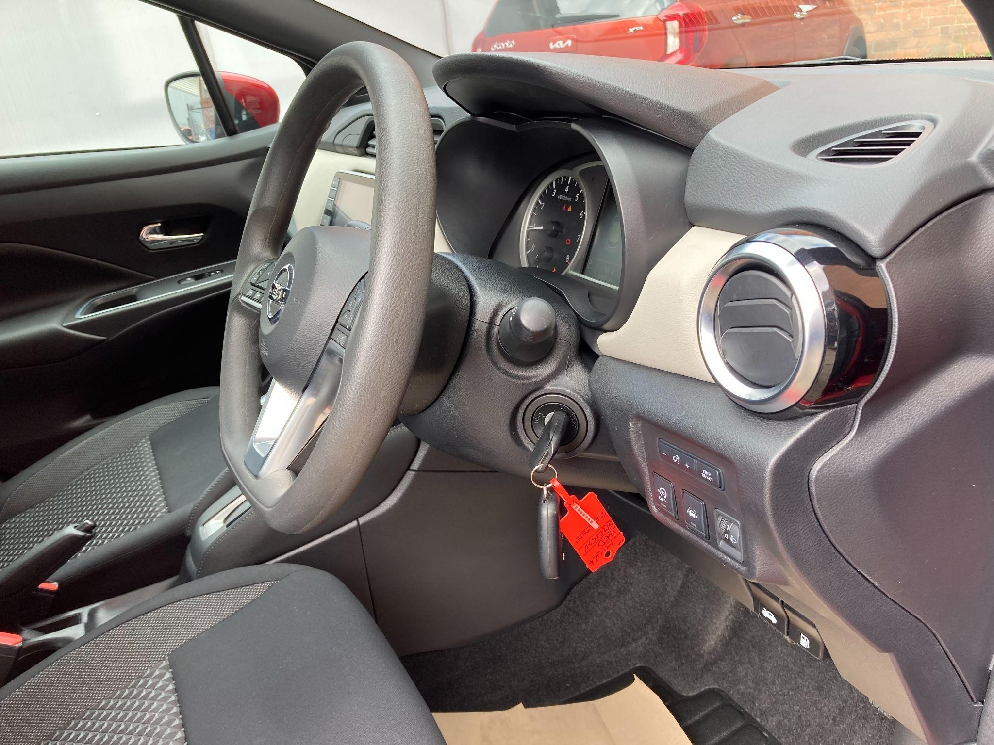 Nissan Micra Image 40