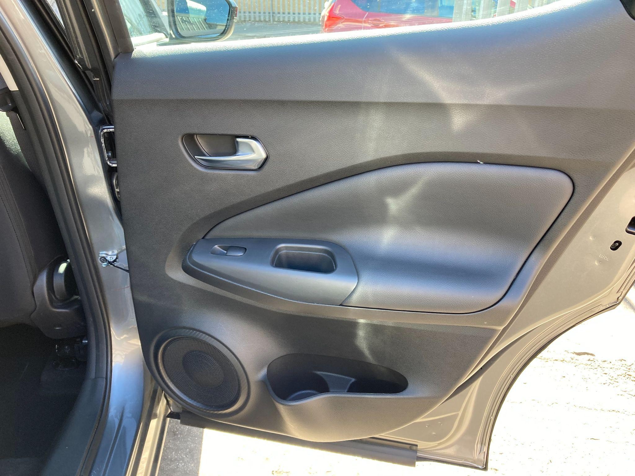 Nissan Juke Image 33