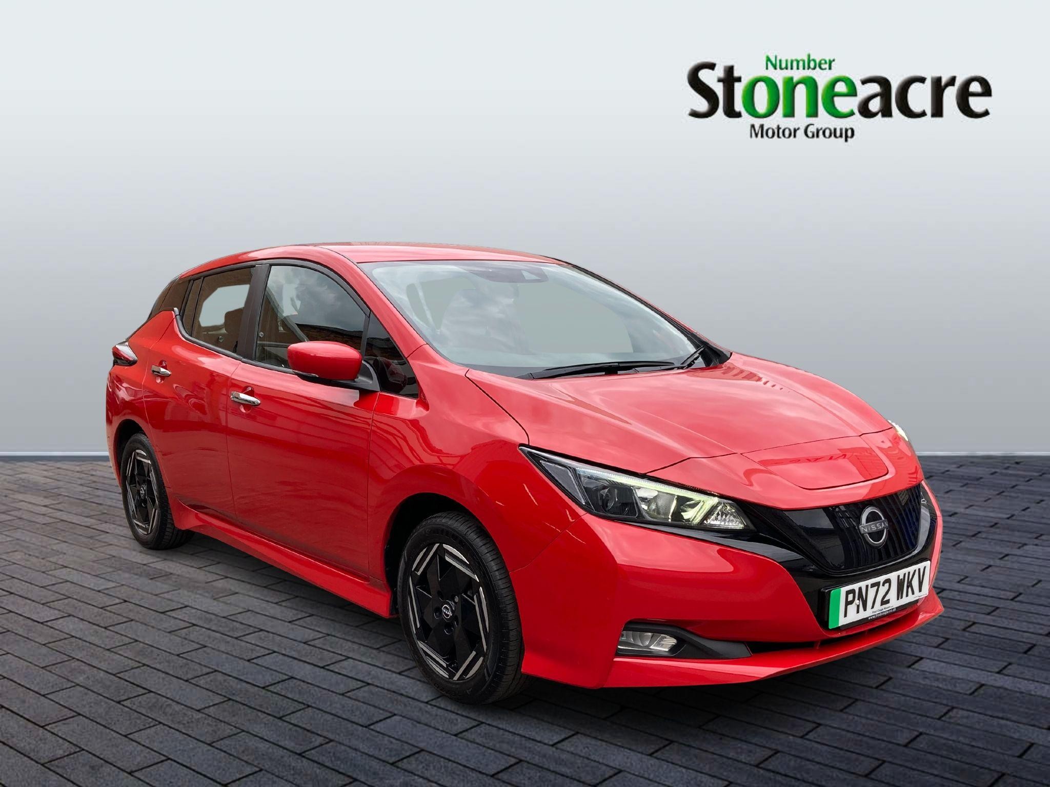 Nissan LEAF Image 1