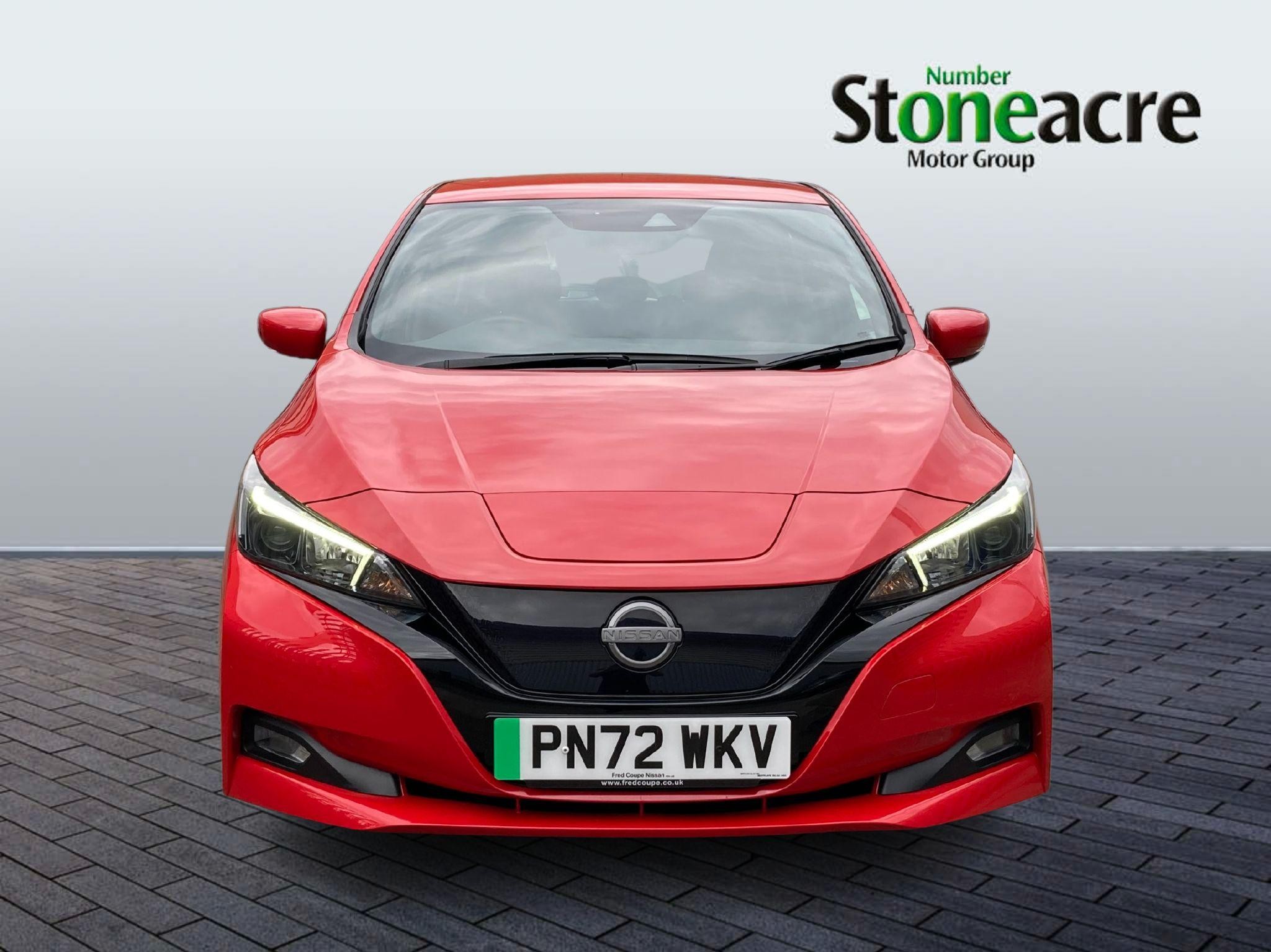 Nissan LEAF Image 2